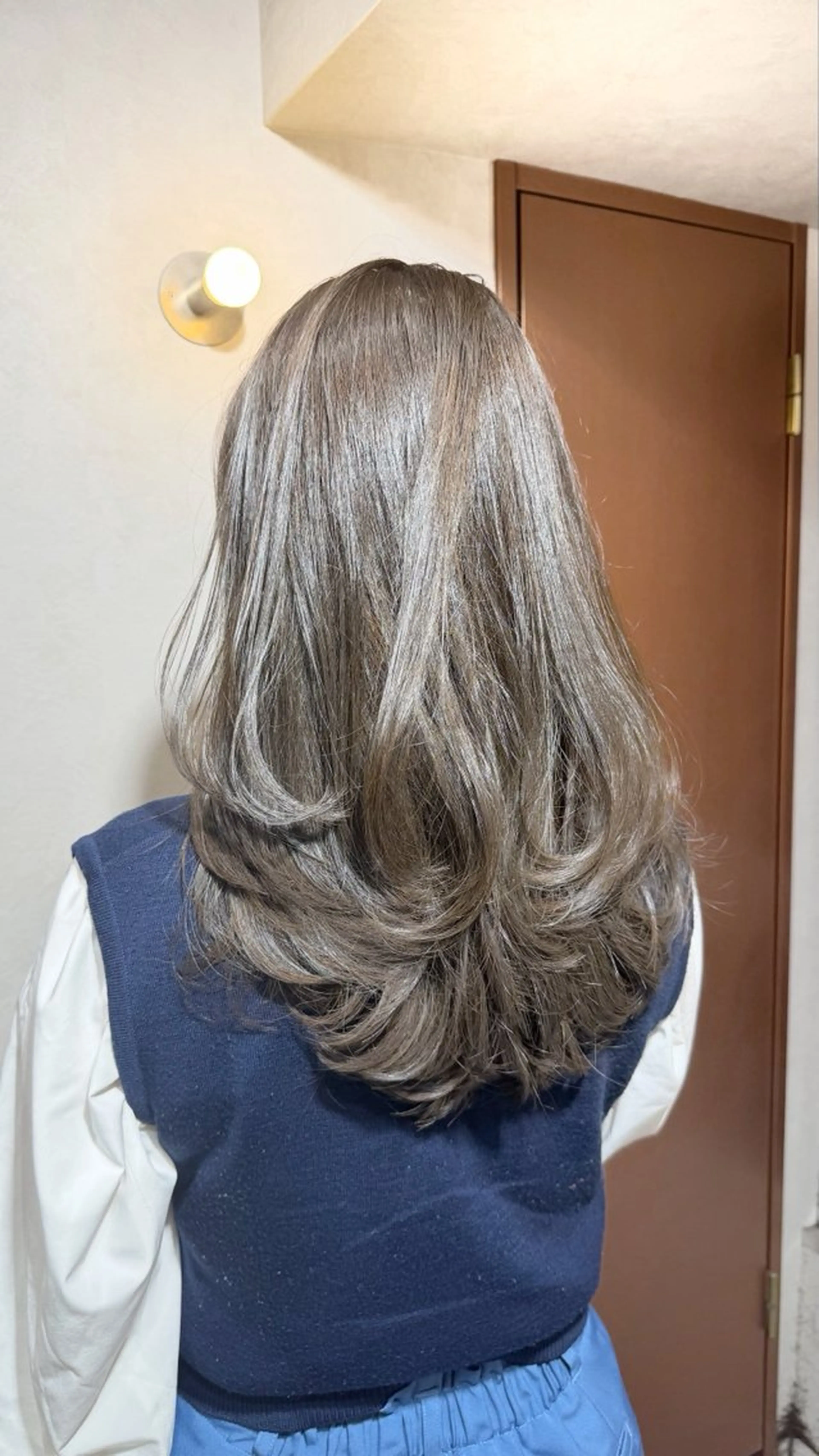 ミディアム カラー ブリーチ 透明感カラー ブリーチなしカラー 髪質改善 レイヤーカット 大人可愛い/レイヤー 色素改善カラー/山口のヘアスタイル