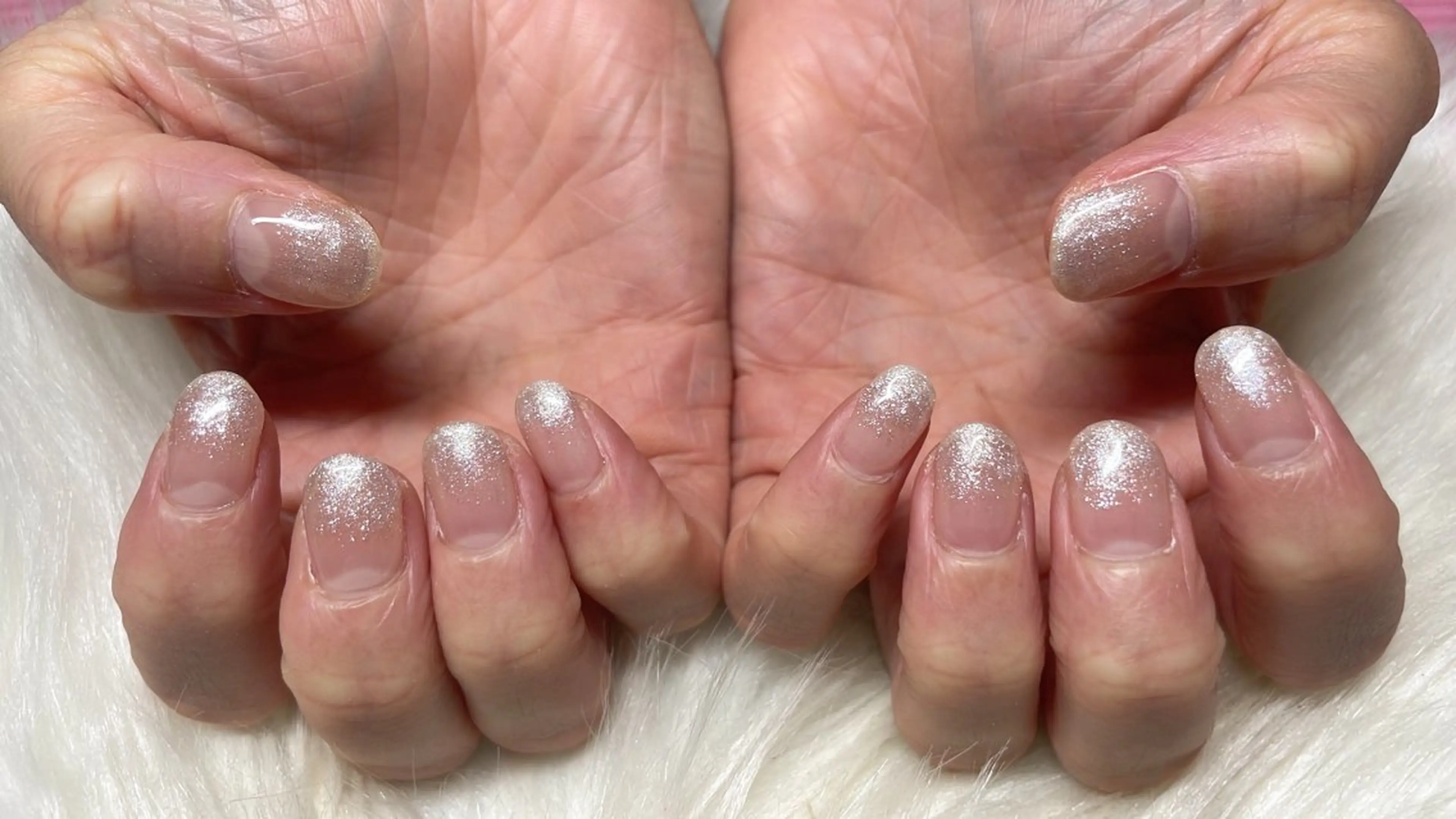 ネイル Amoureuse Satomiのネイルデザイン