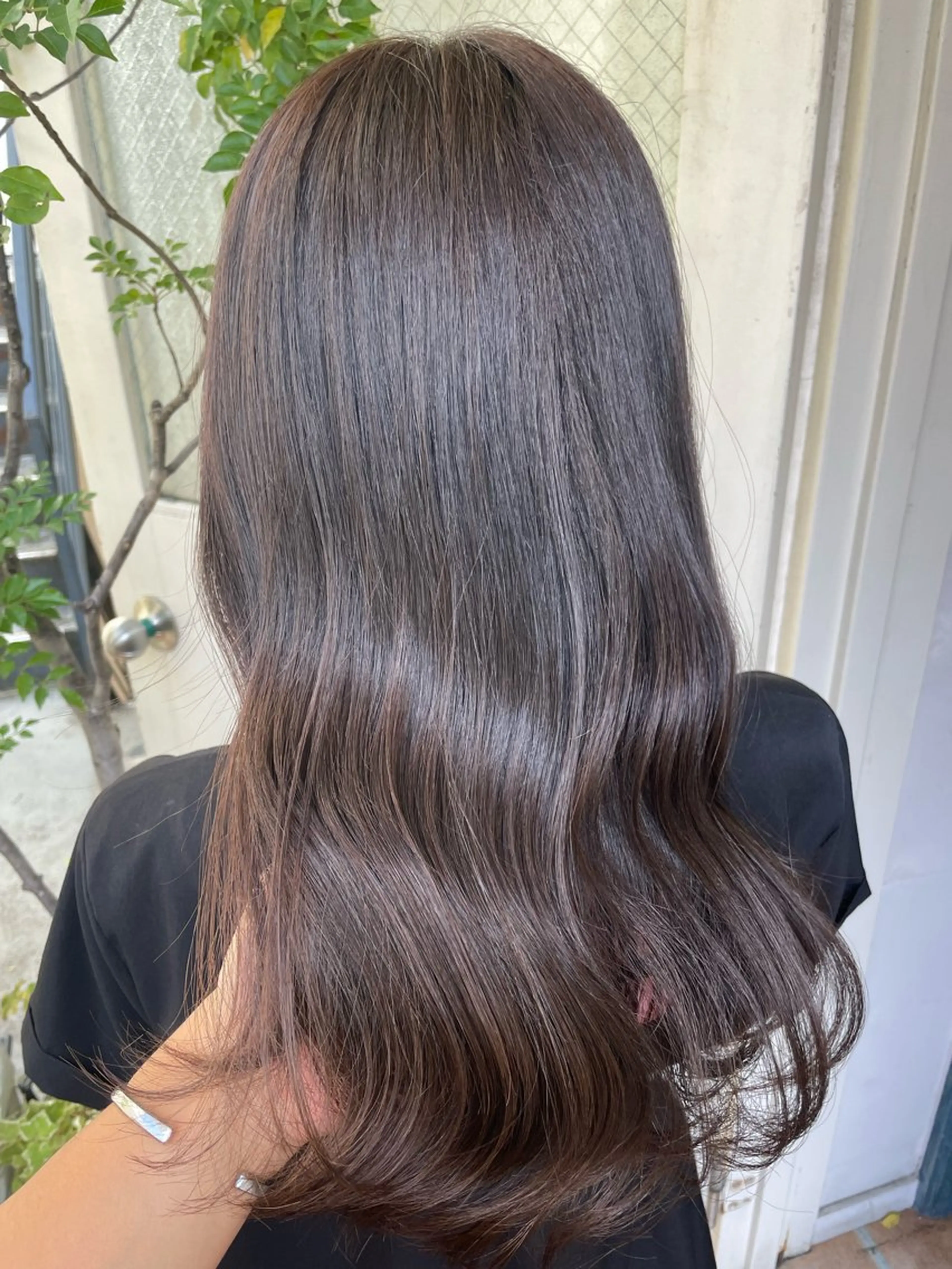 セミロング レイヤーカット 中屋光貴のヘアスタイル