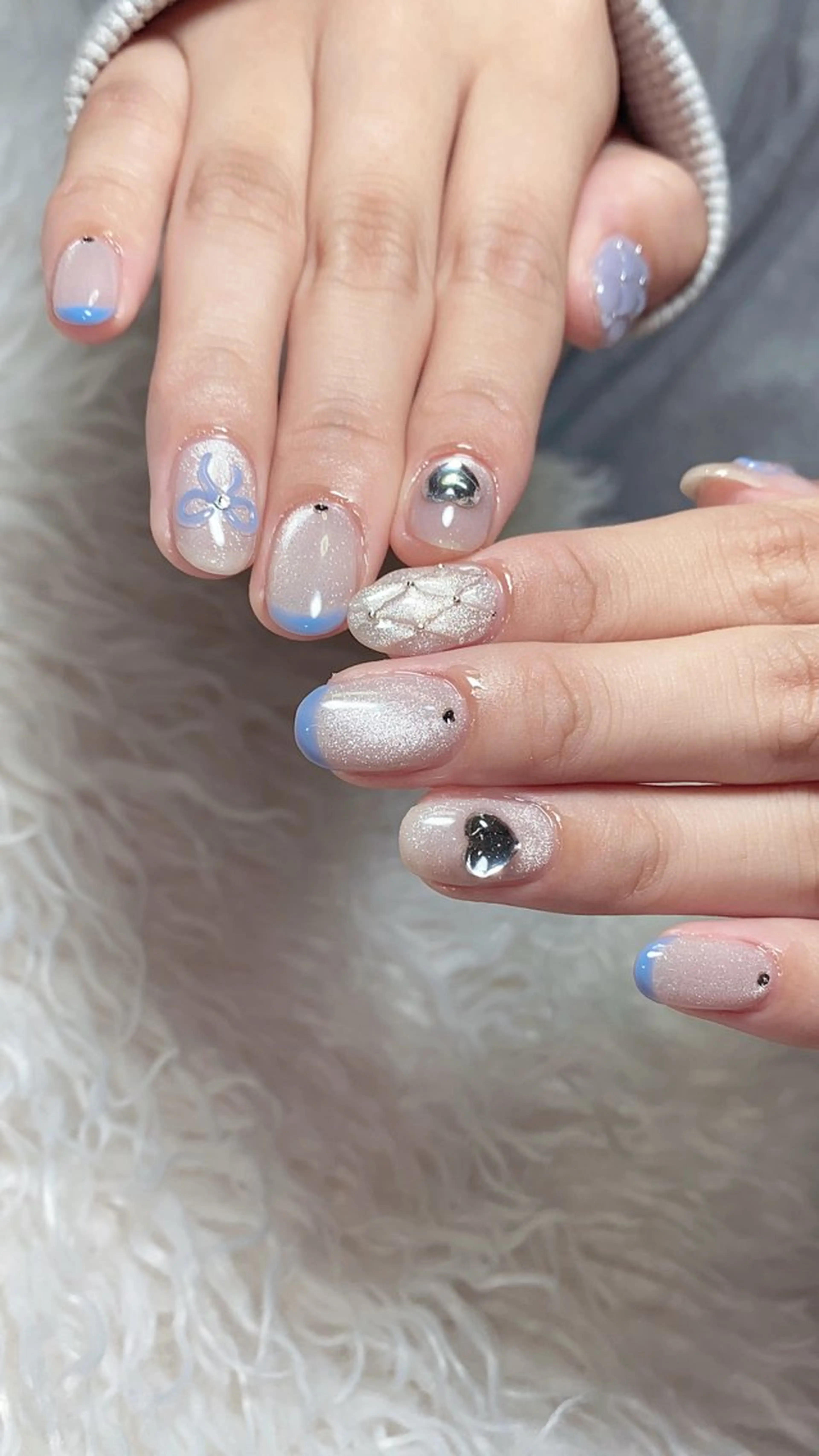 ネイル ハンドネイル n o q r m. n a c h iのネイルデザイン