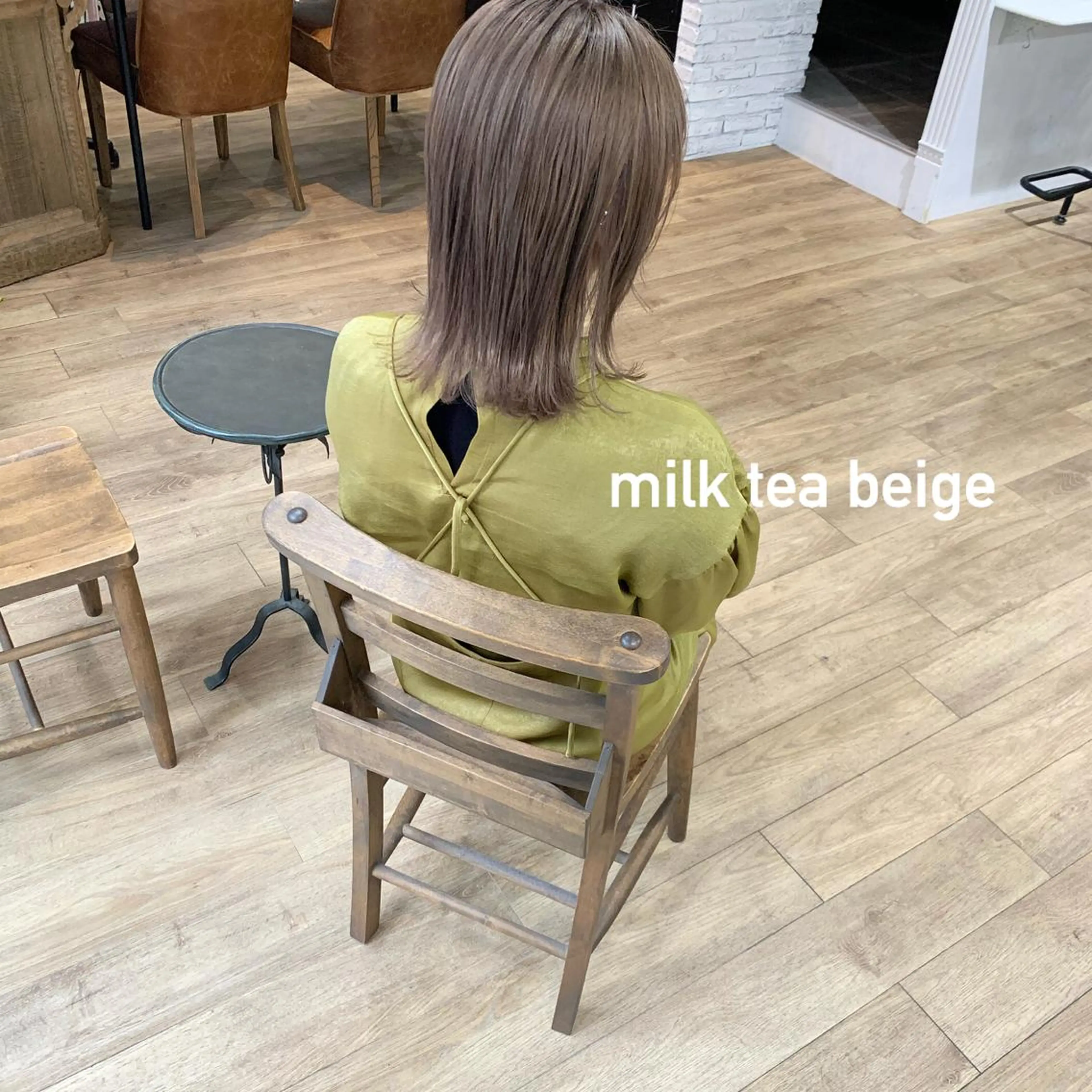 セミロング カラー ベージュカラー ラベンダーカラー ミルクティーベージュ ヘアカラー トリートメント レイヤー/顔周り /AKARIのヘアスタイル