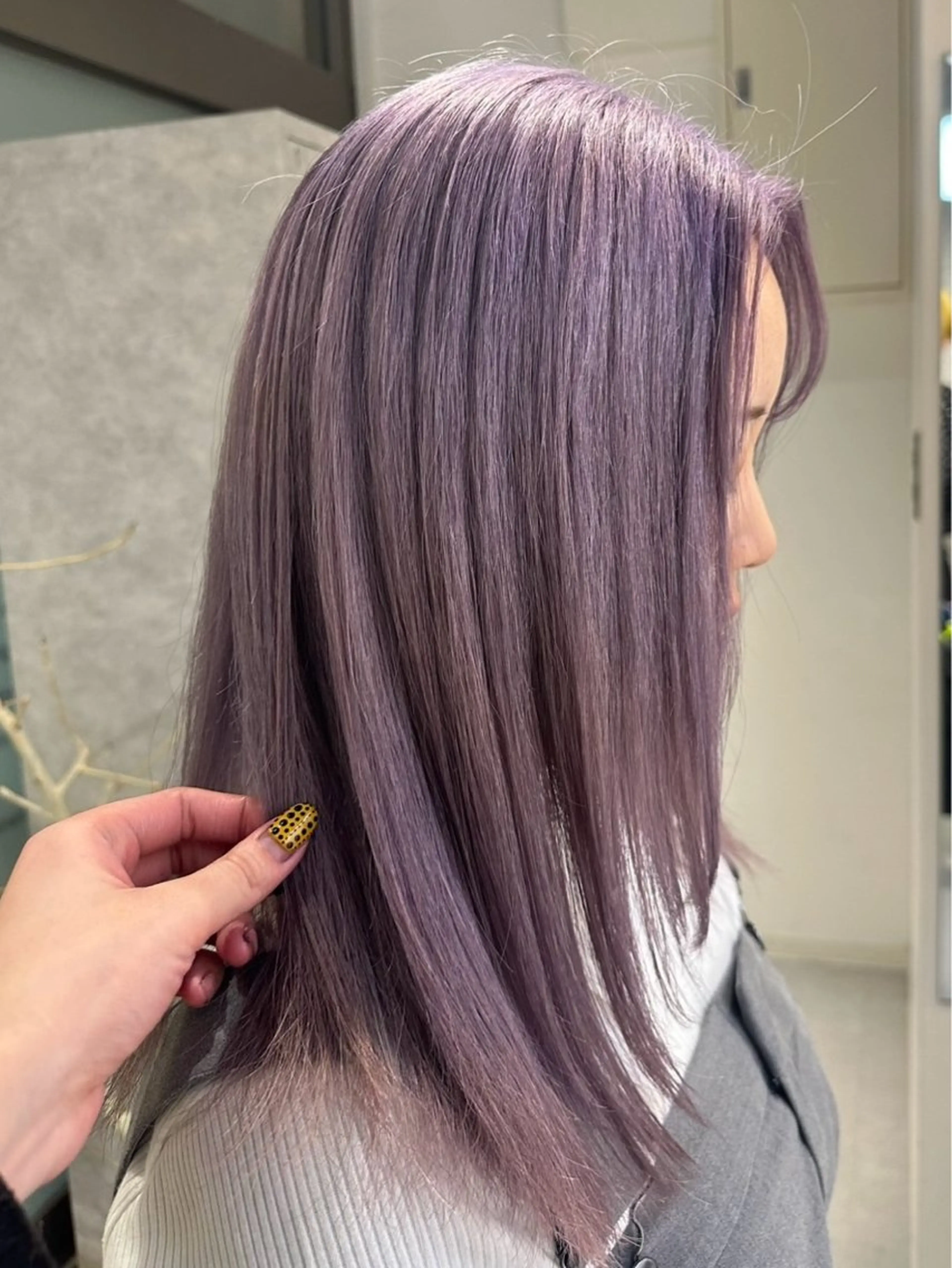 セミロング 🍓mito/ ブリーチ/カラー🍓のヘアスタイル