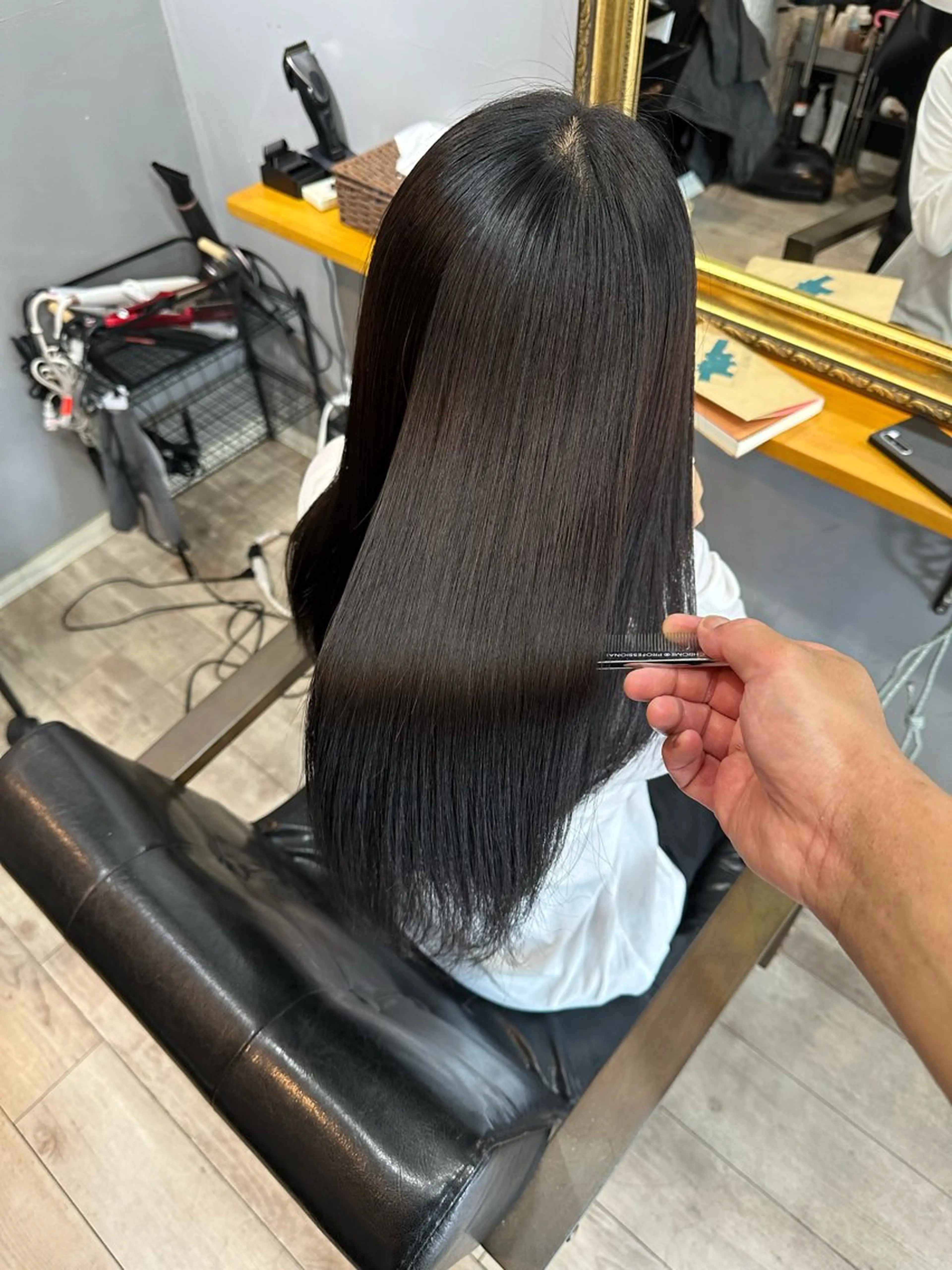 ロング カラー 渡辺俊介 暗髪カラー /美髪矯正/髪質改善のヘアスタイル