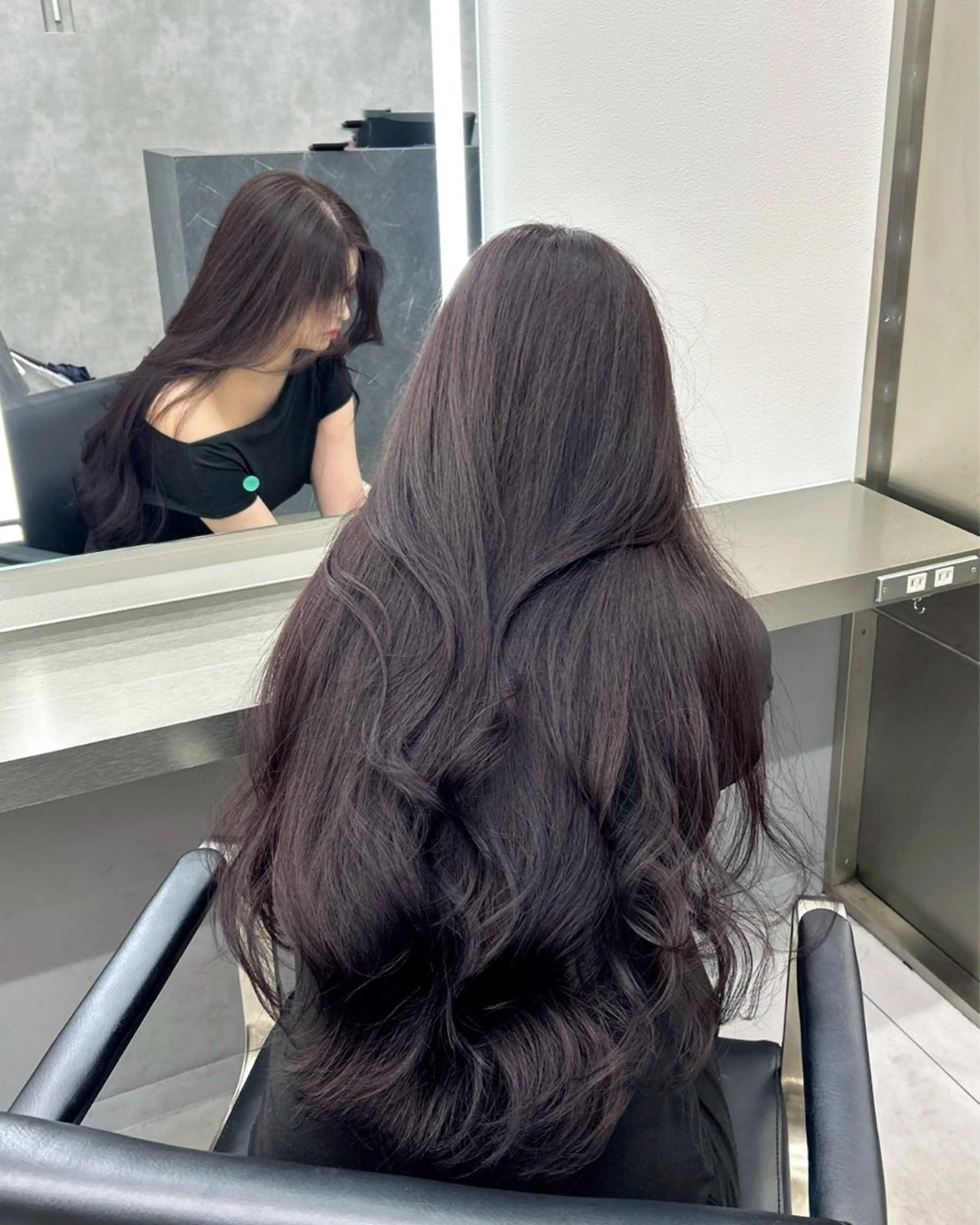 ロング カラー MAEUL NAGOYA所属・⛓ワンホンレイヤー 🥀🖤/あいりのヘアスタイル