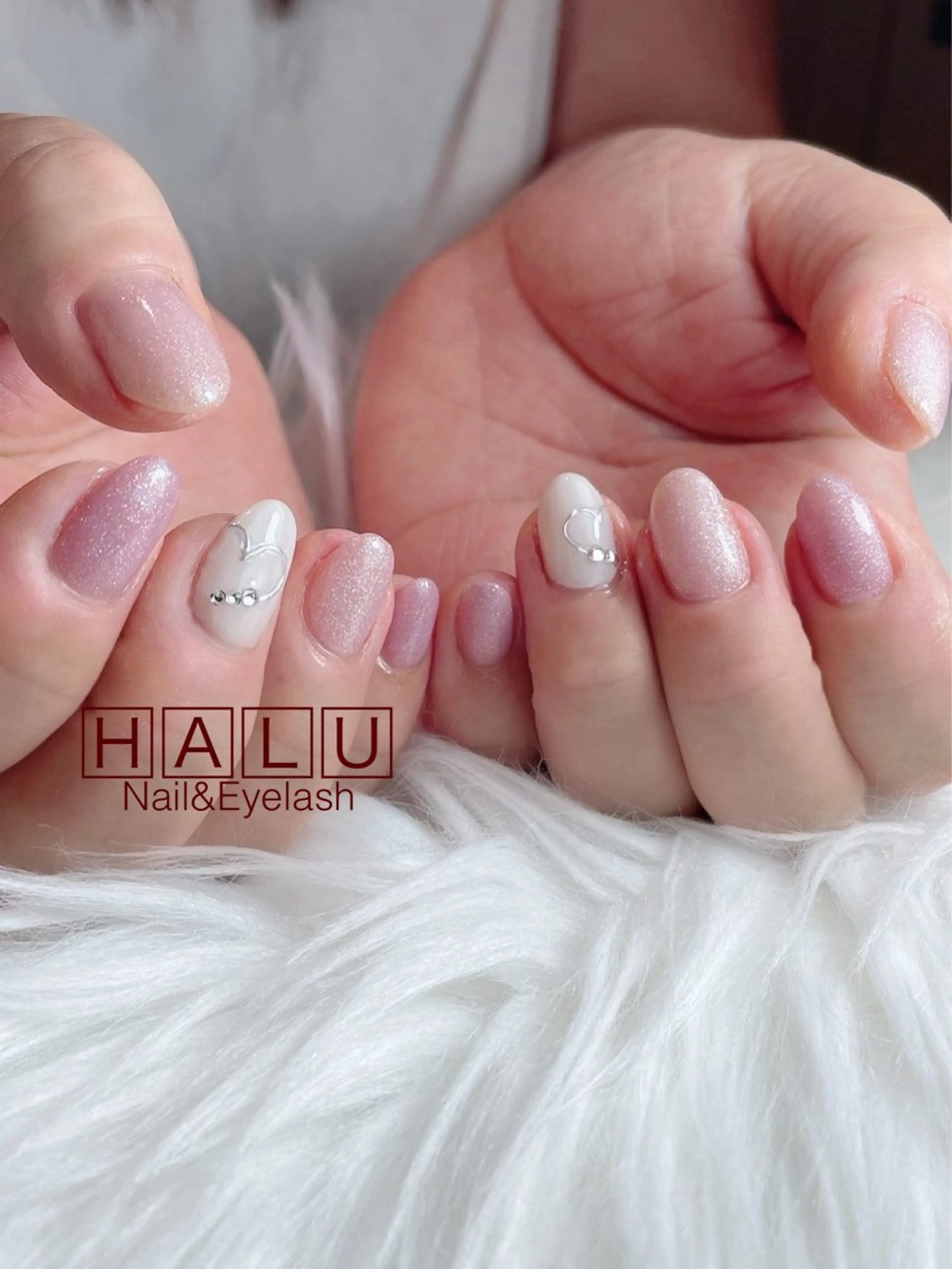 ネイル ハート ミラーネイル HALU ハルのネイルデザイン