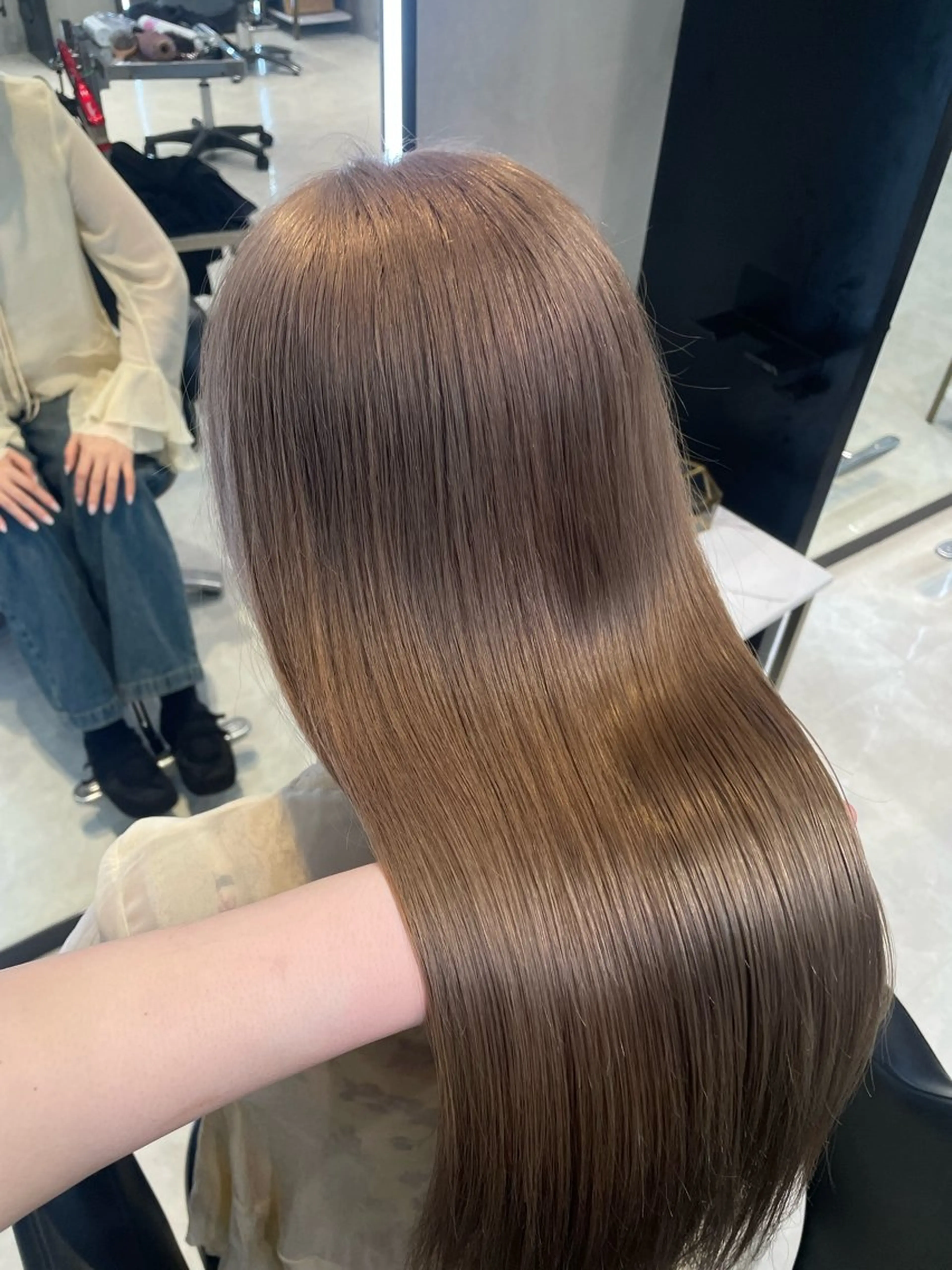 【話題沸騰‼️】羽エクステ1本880円→600円✨️                      ＋似合わせカット🪽🫧の写真