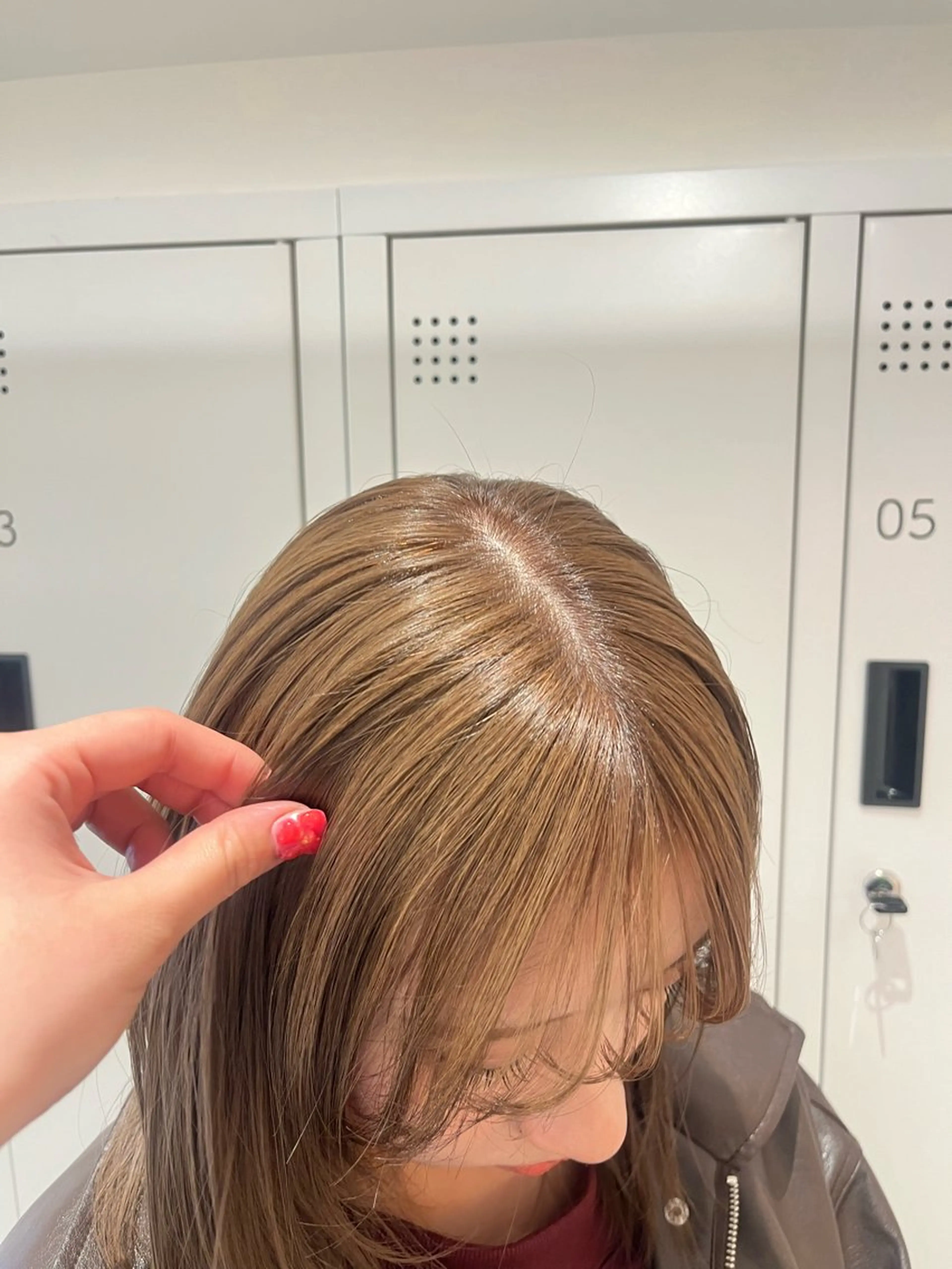 ミディアム カラー みう/仙台/暖色/ 艶髪/顔周りカット/のヘアスタイル