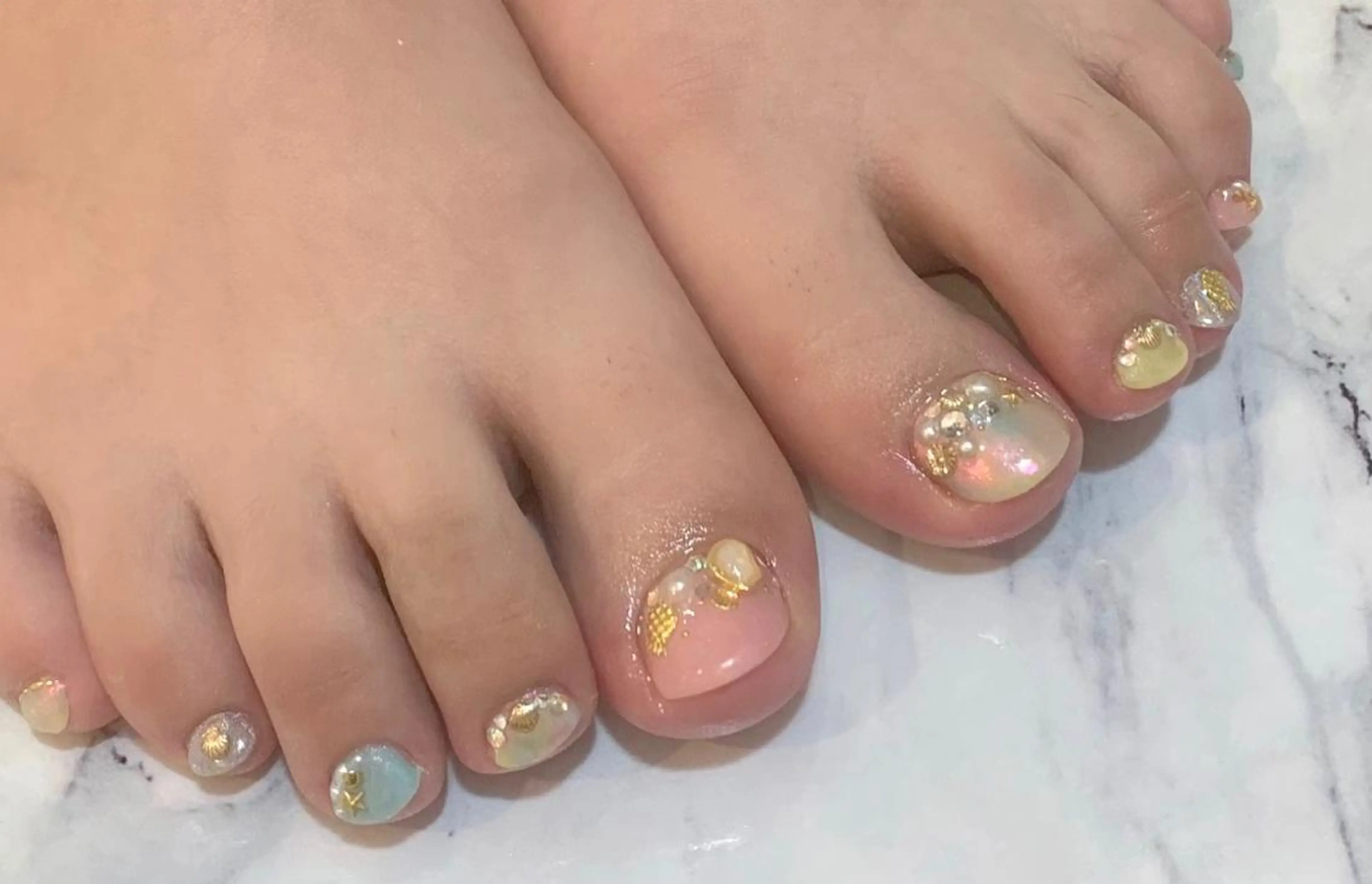 ネイル Lino+ ネイル&よもぎ蒸しのネイルデザイン