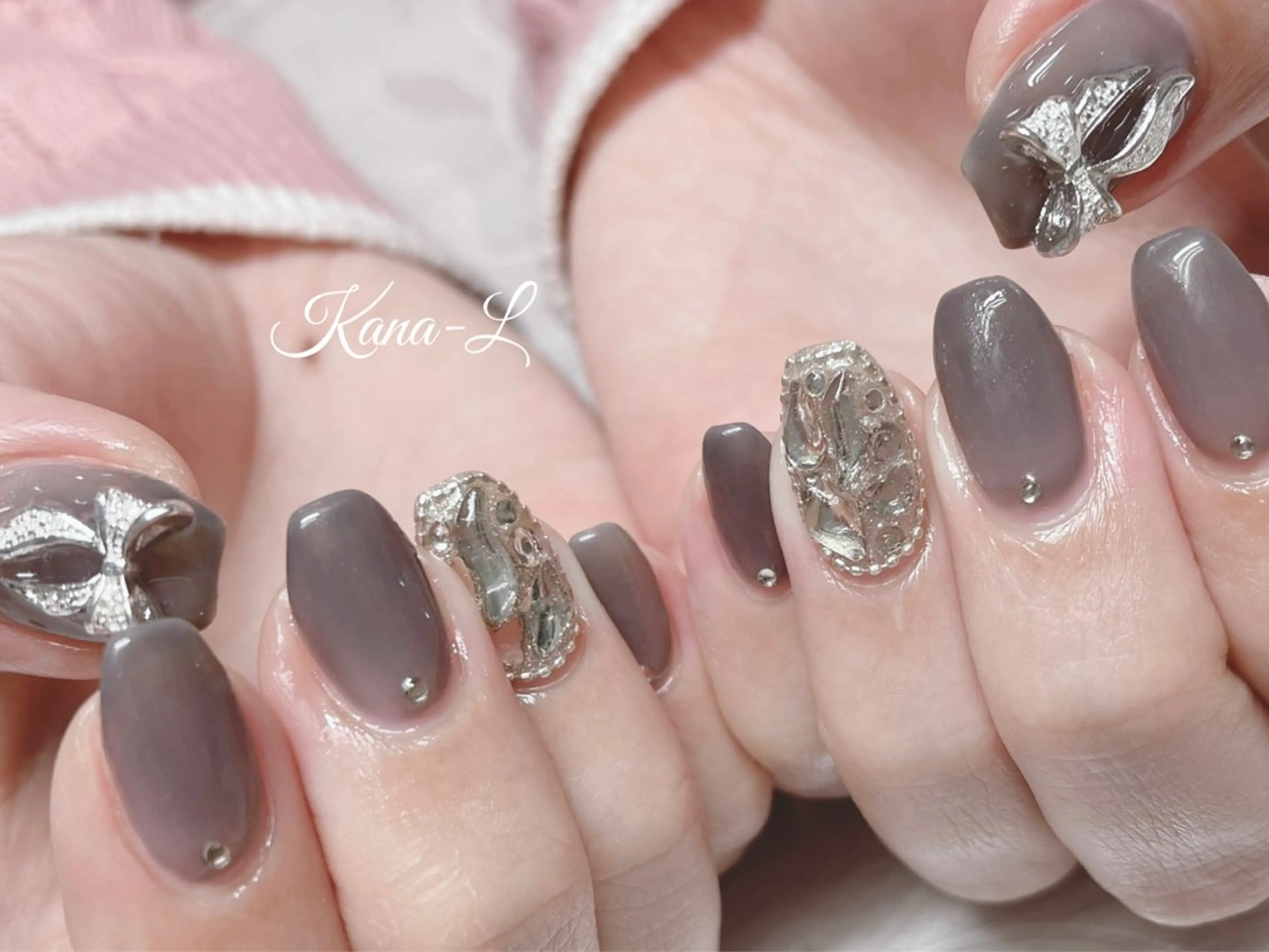 ネイル ジェルネイル パラジェル 芦辺 香奈のネイルデザイン