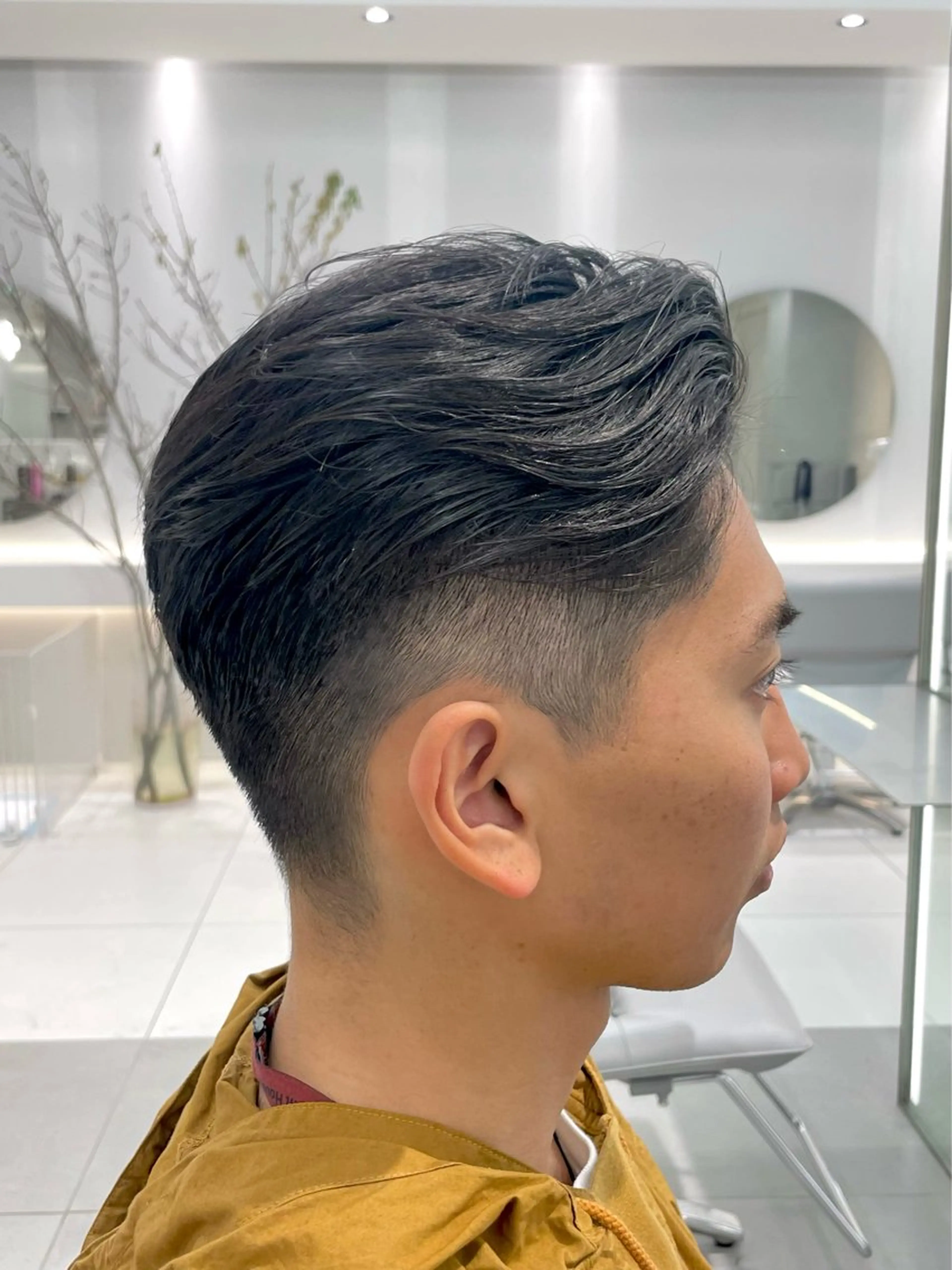 メンズ アップバング センターパート フェードカット マッシュ メンズパーマ カット ヘアセット 韓国メンズスタイル 🇰🇷パーマのヘアスタイル