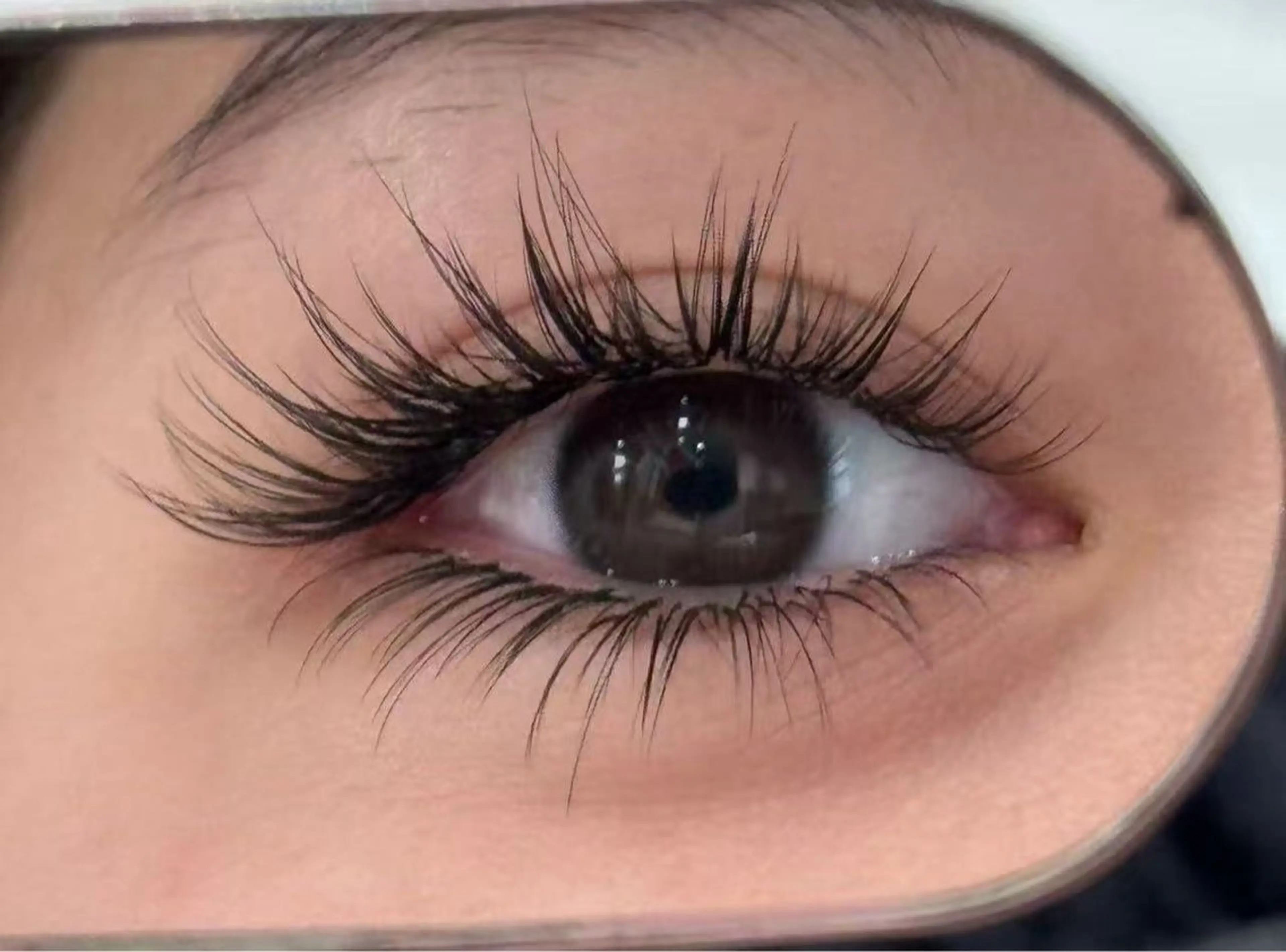 マツエク・マツパ マツエク アデル エクステサロンのマツエク・マツパデザイン