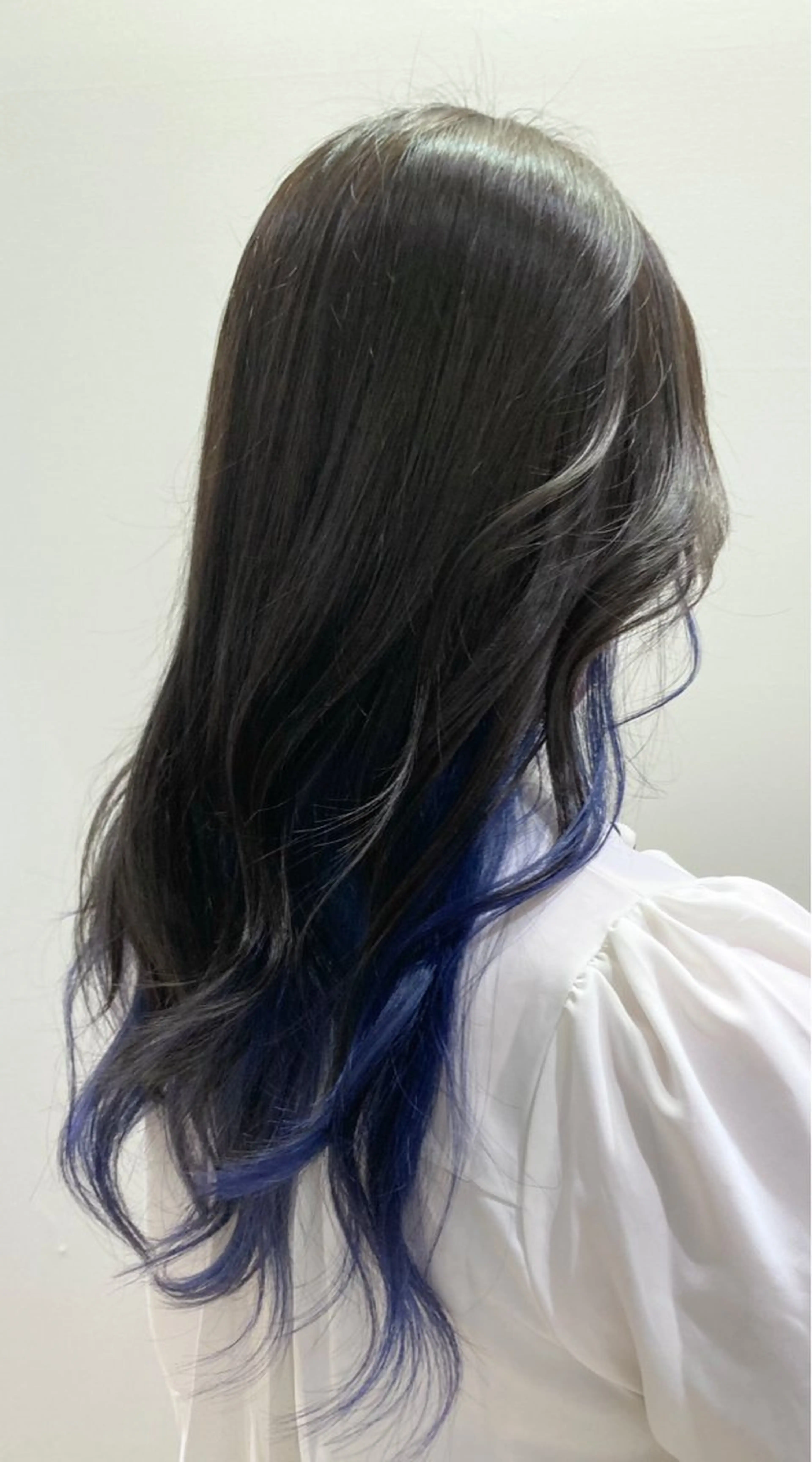 ロング カラー グレージュ インナーカラー ネイビーカラー 髪質改善/艶カラー 縮毛矯正/みほのヘアスタイル