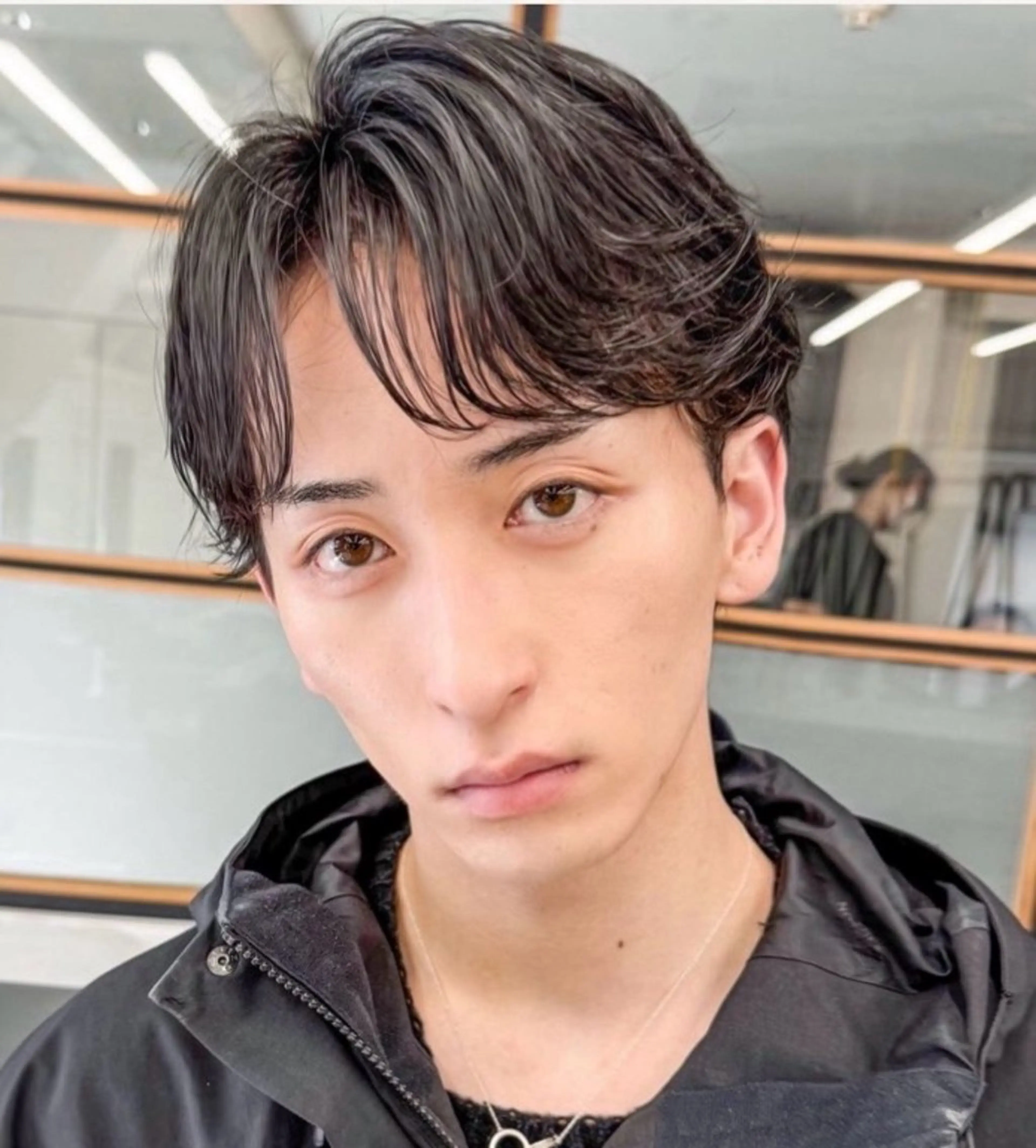 ショート カット 毛流れパーマ職人 岡田大樹のヘアスタイル