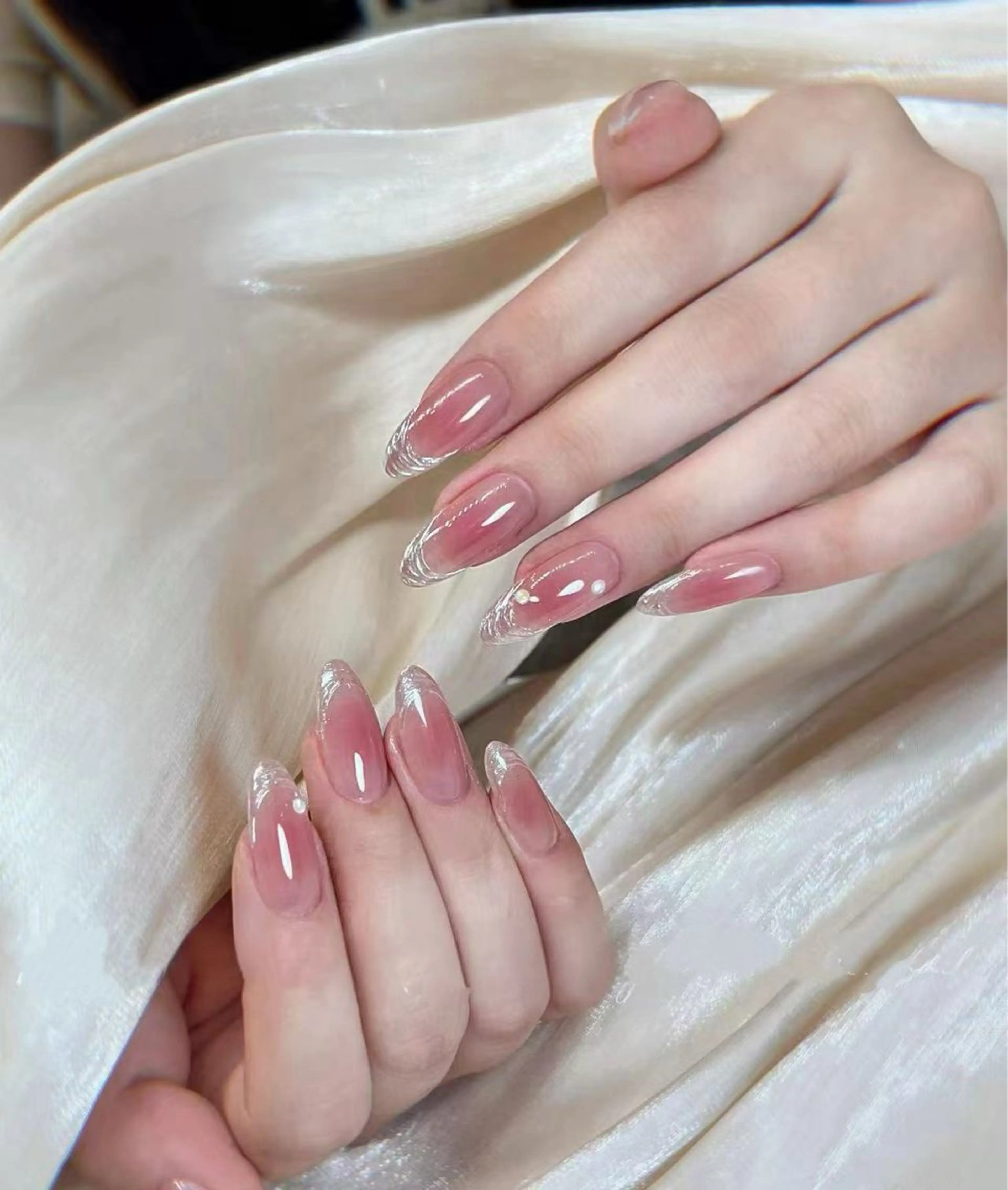 ネイル フラワーネイル フレンチネイル ジェルネイル ガラスフレンチ ハート ハンドネイル 相沢 さやかのネイルデザイン