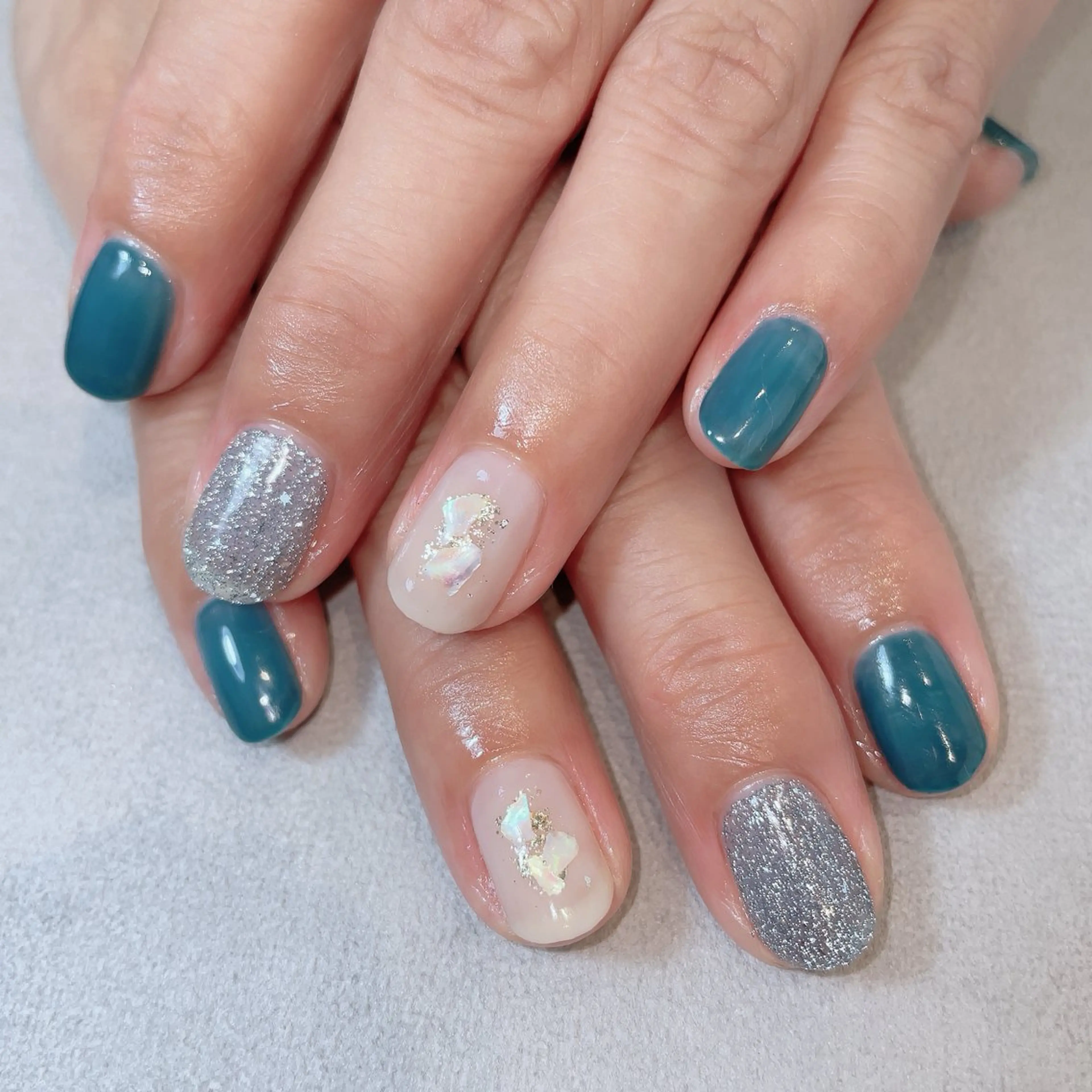ネイル アートネイル フラッシュネイル ワンカラーネイル NailSalon mimi.のネイルデザイン