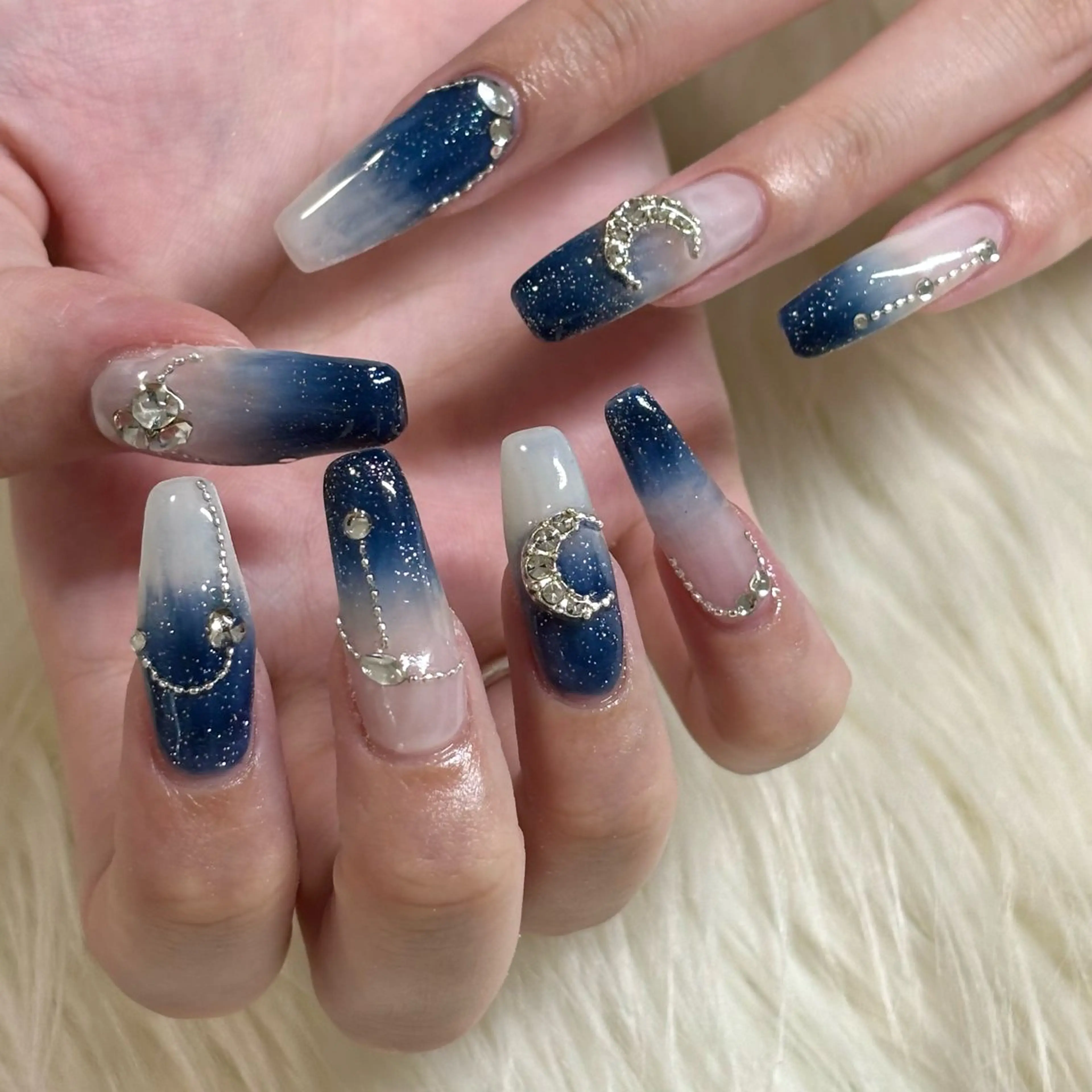 ネイル ハンドネイル Sii nail 🤍SAKIのネイルデザイン
