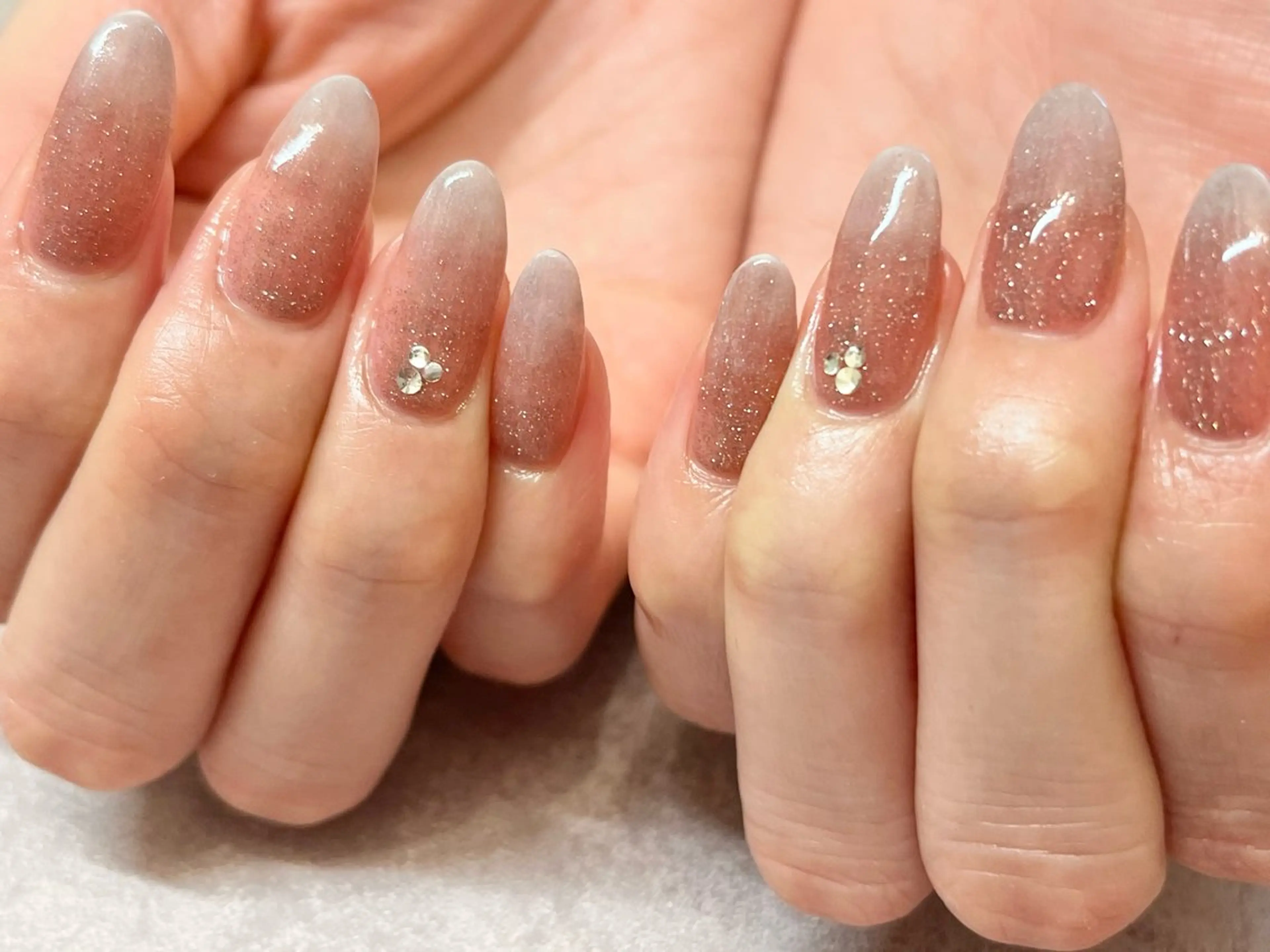 ネイル komorebi. 小峯 真実のネイルデザイン