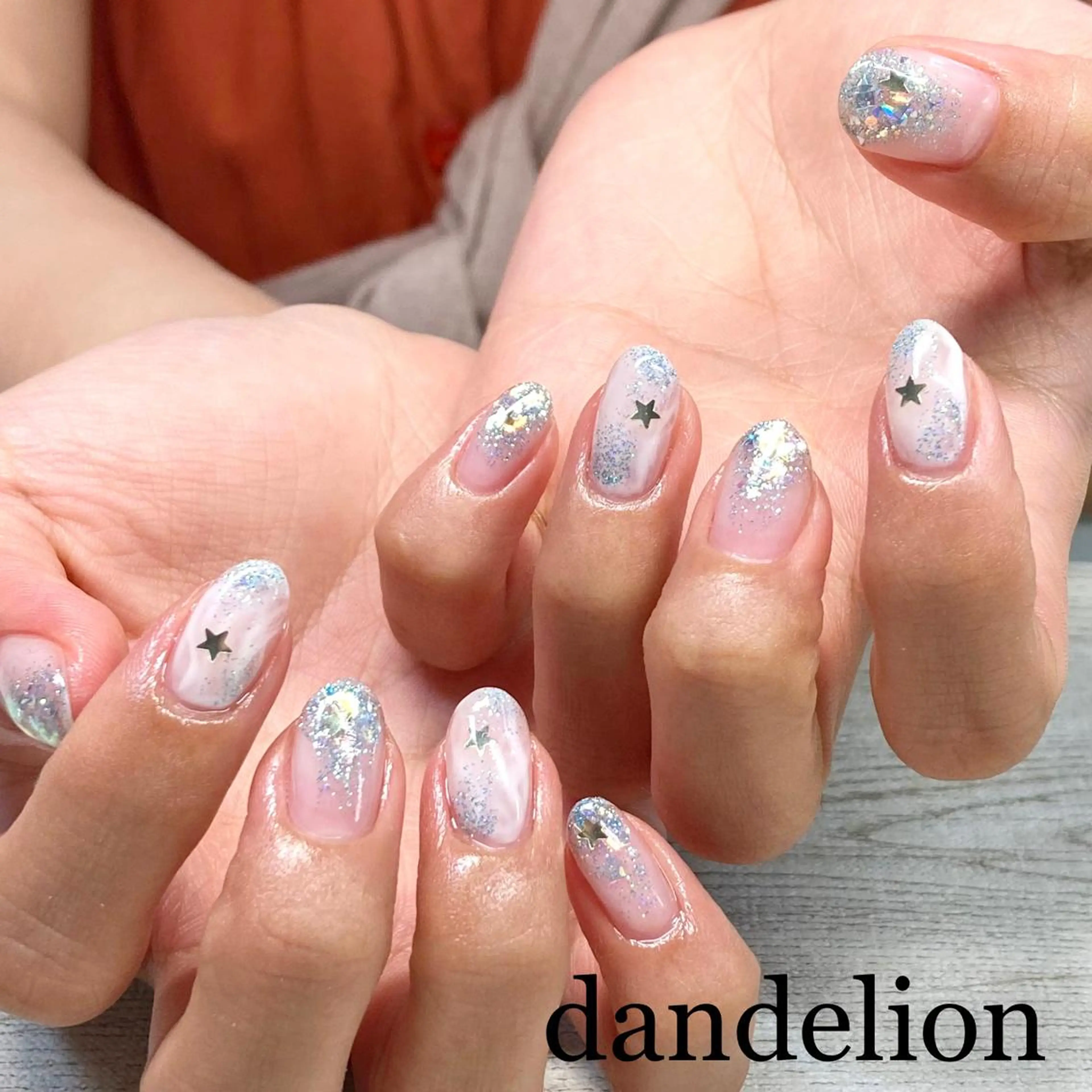 ショート ハンドネイル ハンドケア dandelion ダンデライオンのネイルデザイン