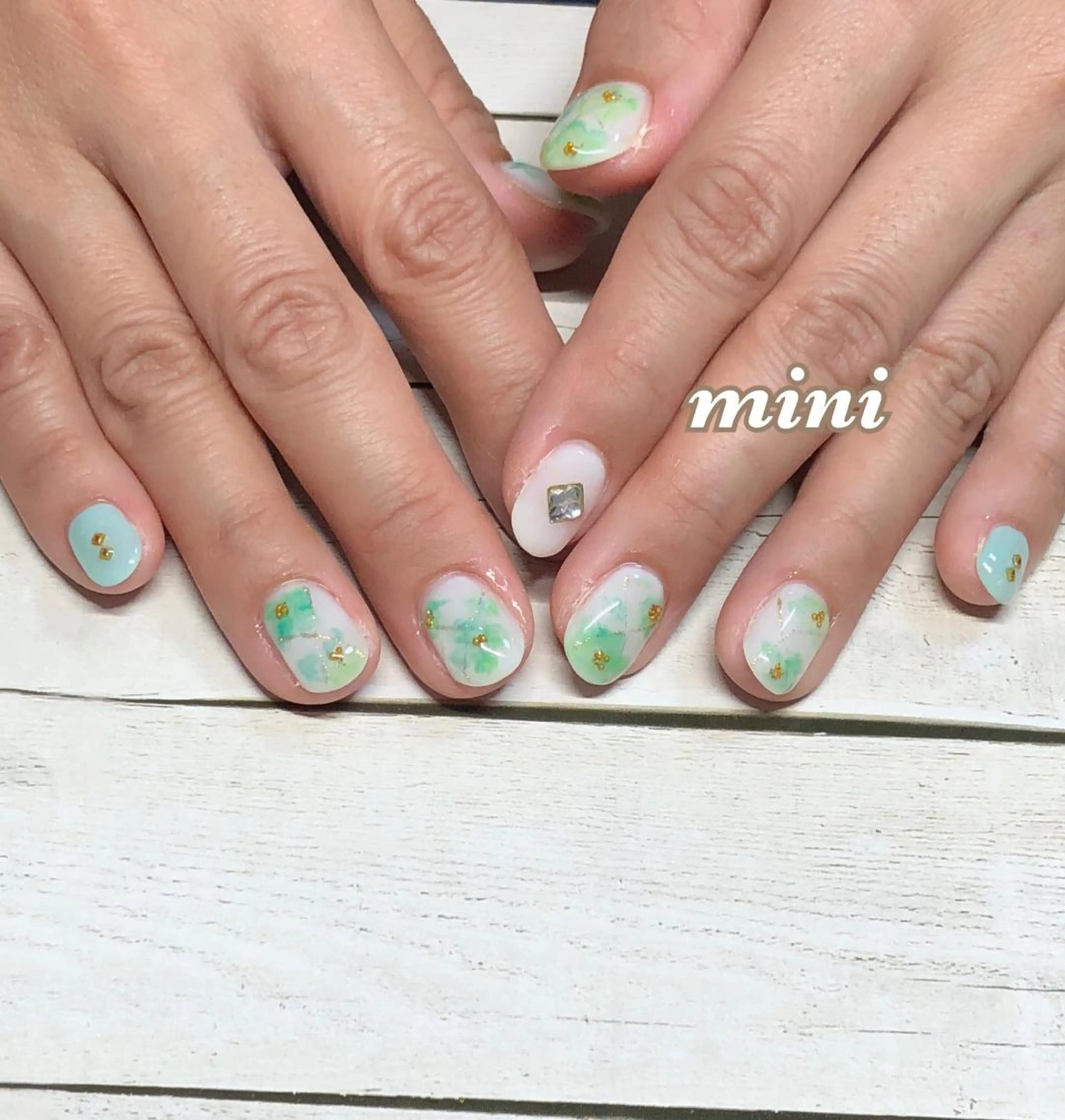 ネイル ハンドネイル いそやま あつこのネイルデザイン