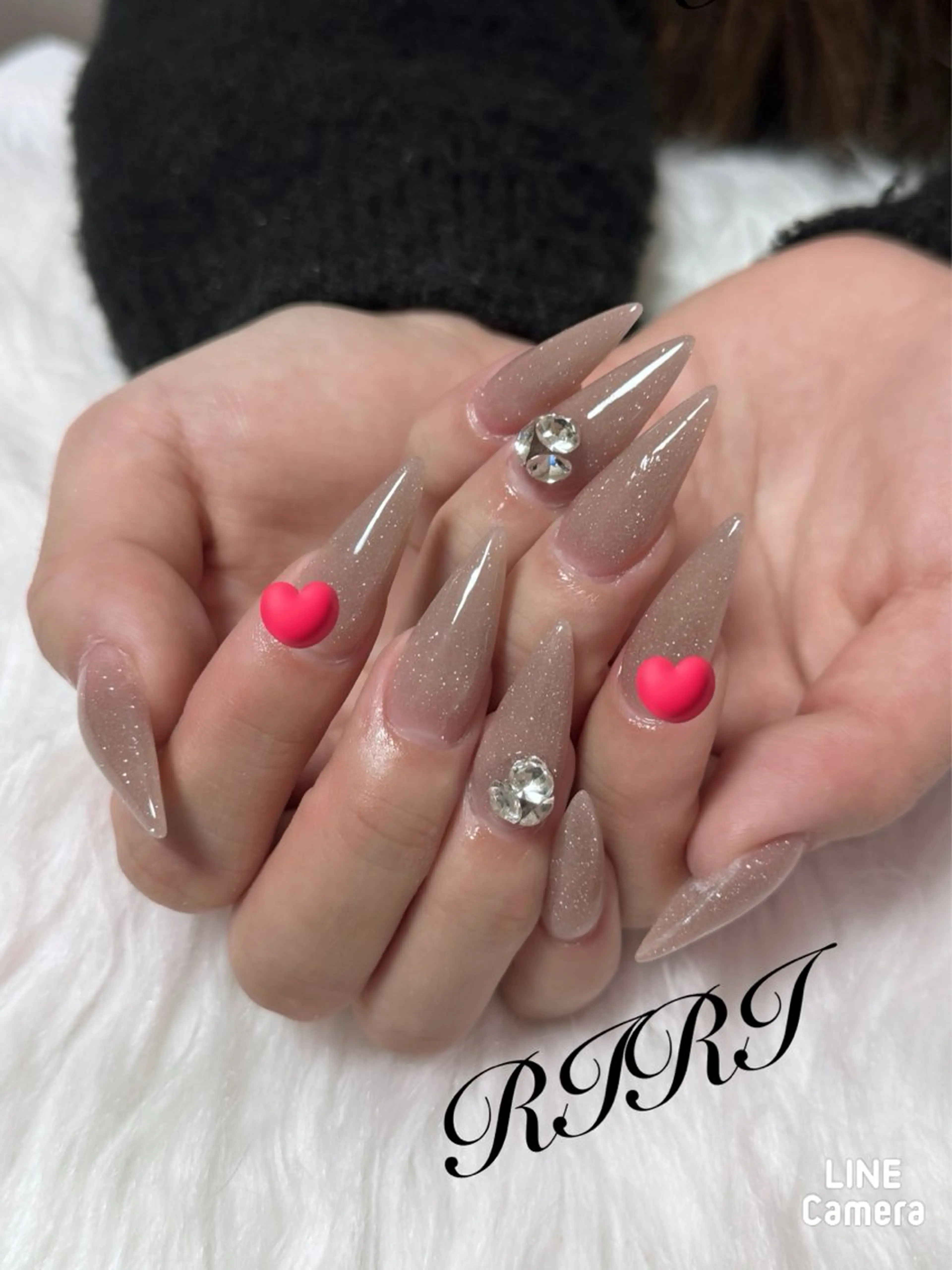 ネイル フラッシュネイル ジェルネイル ラメ(グリッター) ロングネイル スカルプネイル ハンドネイル riri オーナーのネイルデザイン