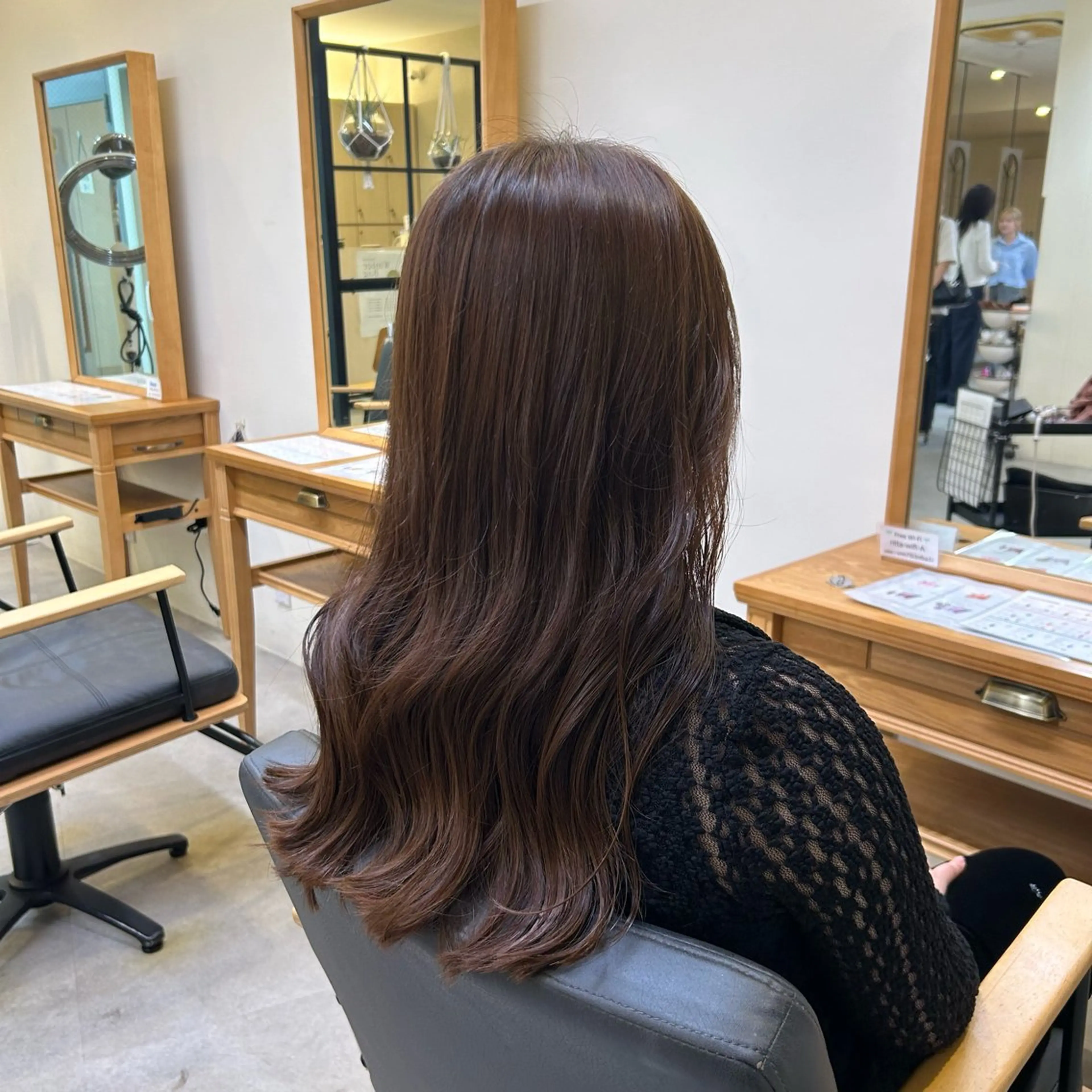 ロング 村上 一葉のヘアスタイル