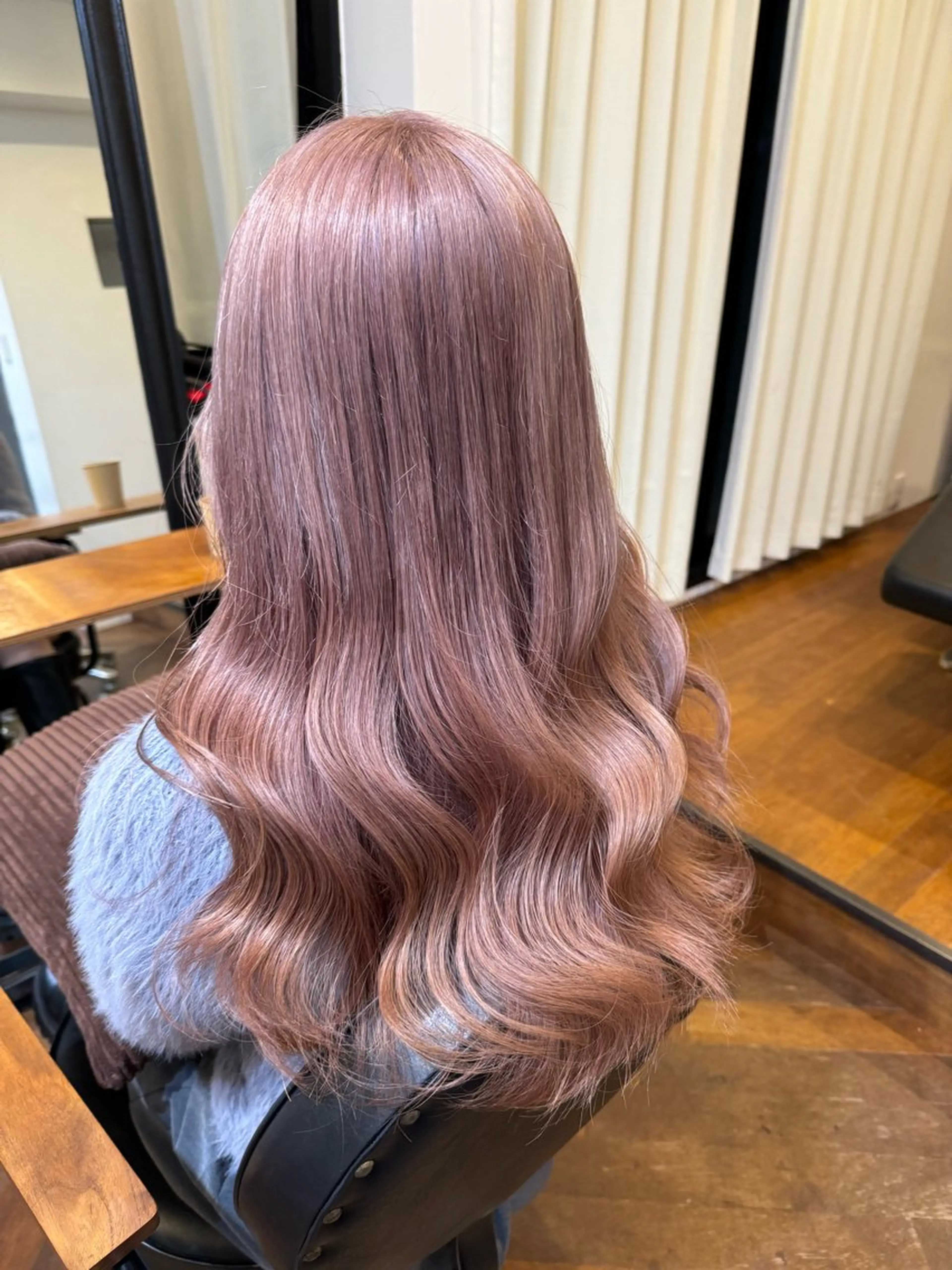 ロング カラー ヘアカラー トリートメント 🦄垢抜けボブ特化× 暖色カラー未来🦄のヘアスタイル