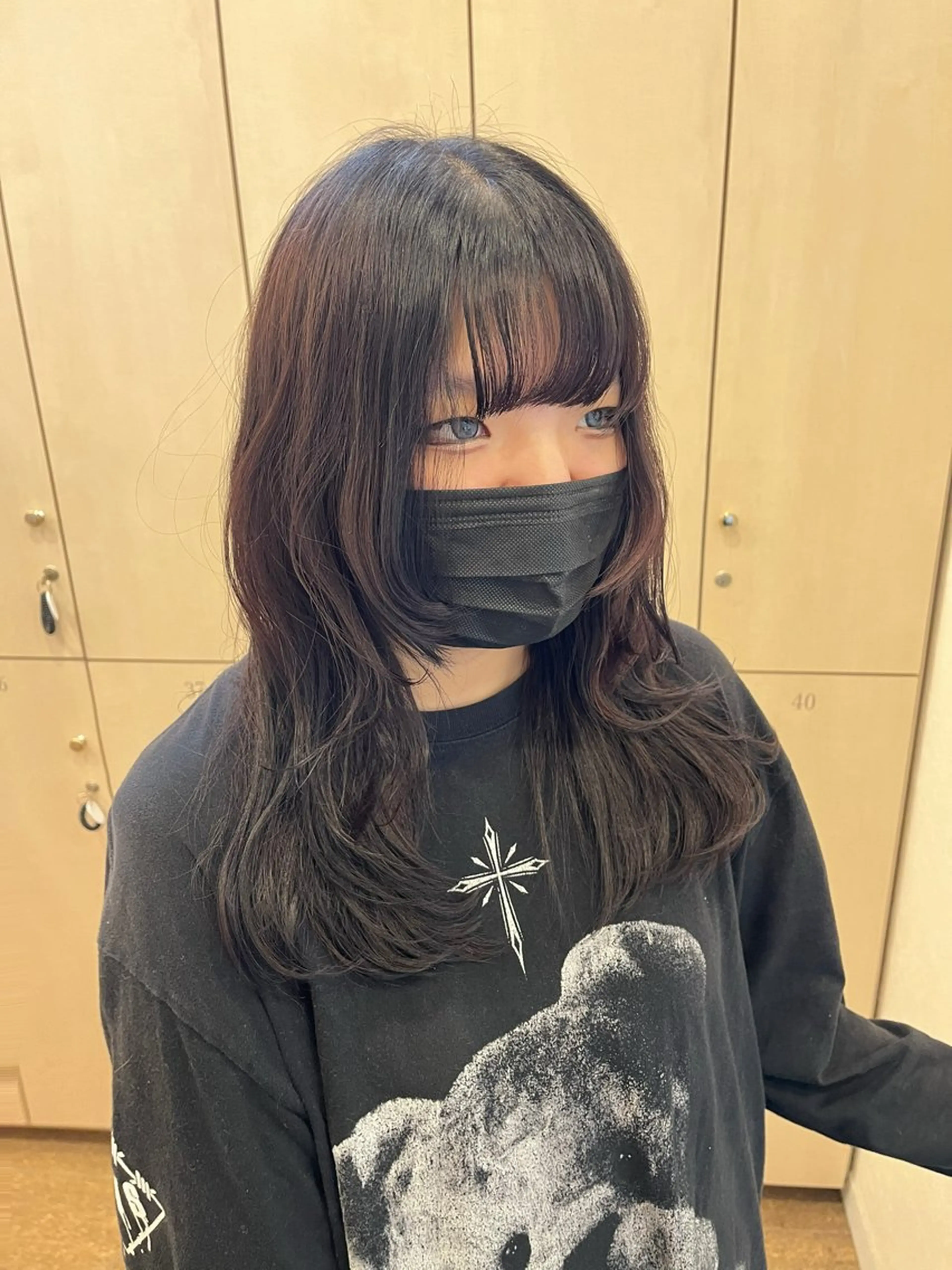 セミロング カット Misaki/ レイヤー/ウルフのヘアスタイル