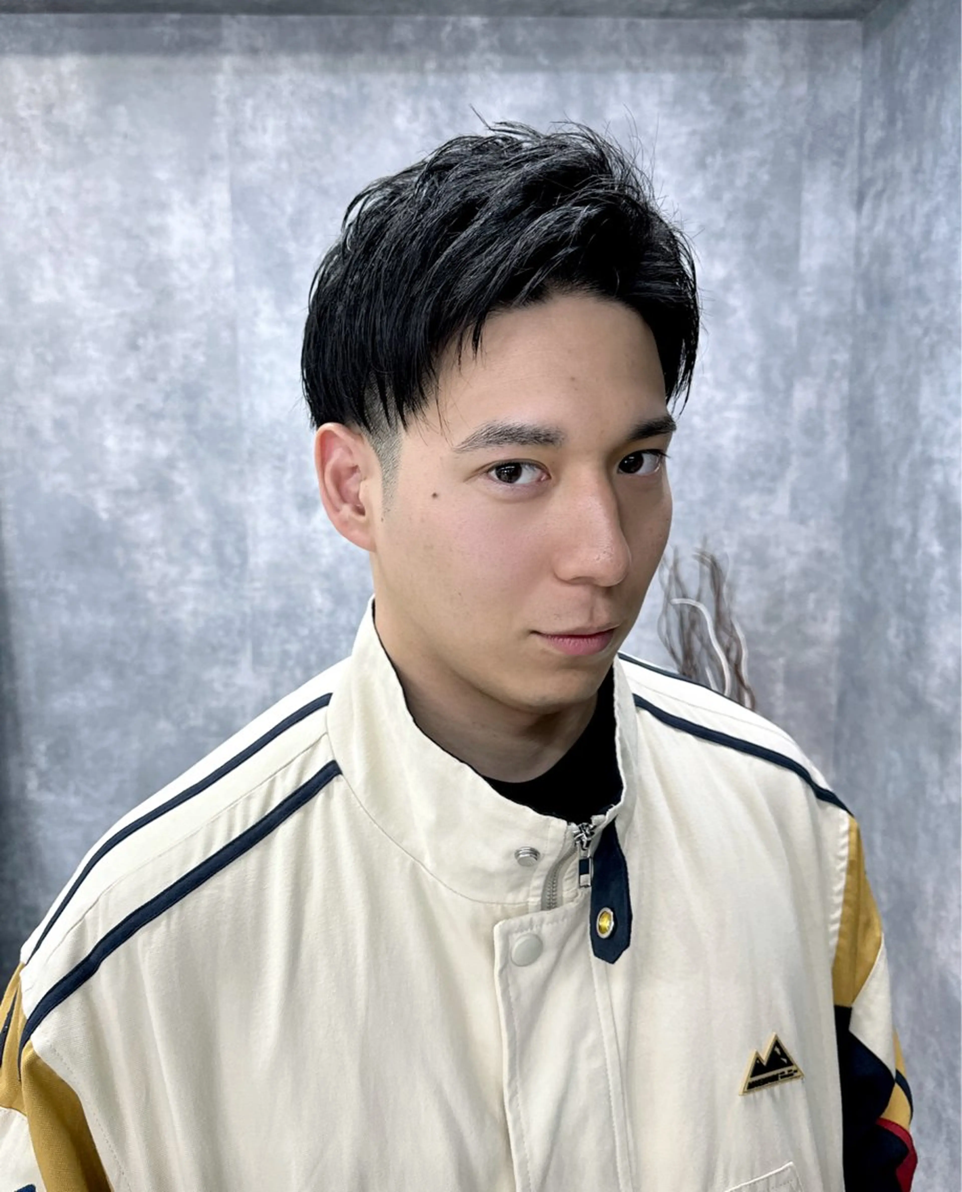 ショート メンズ メンズブリーチ メンズハイトーン メンズインナーカラー メンズ韓国風 メンズウルフカット カット ヘアセット 【.ico】心斎橋/ ウルフ/飛田ゆうきのヘアスタイル