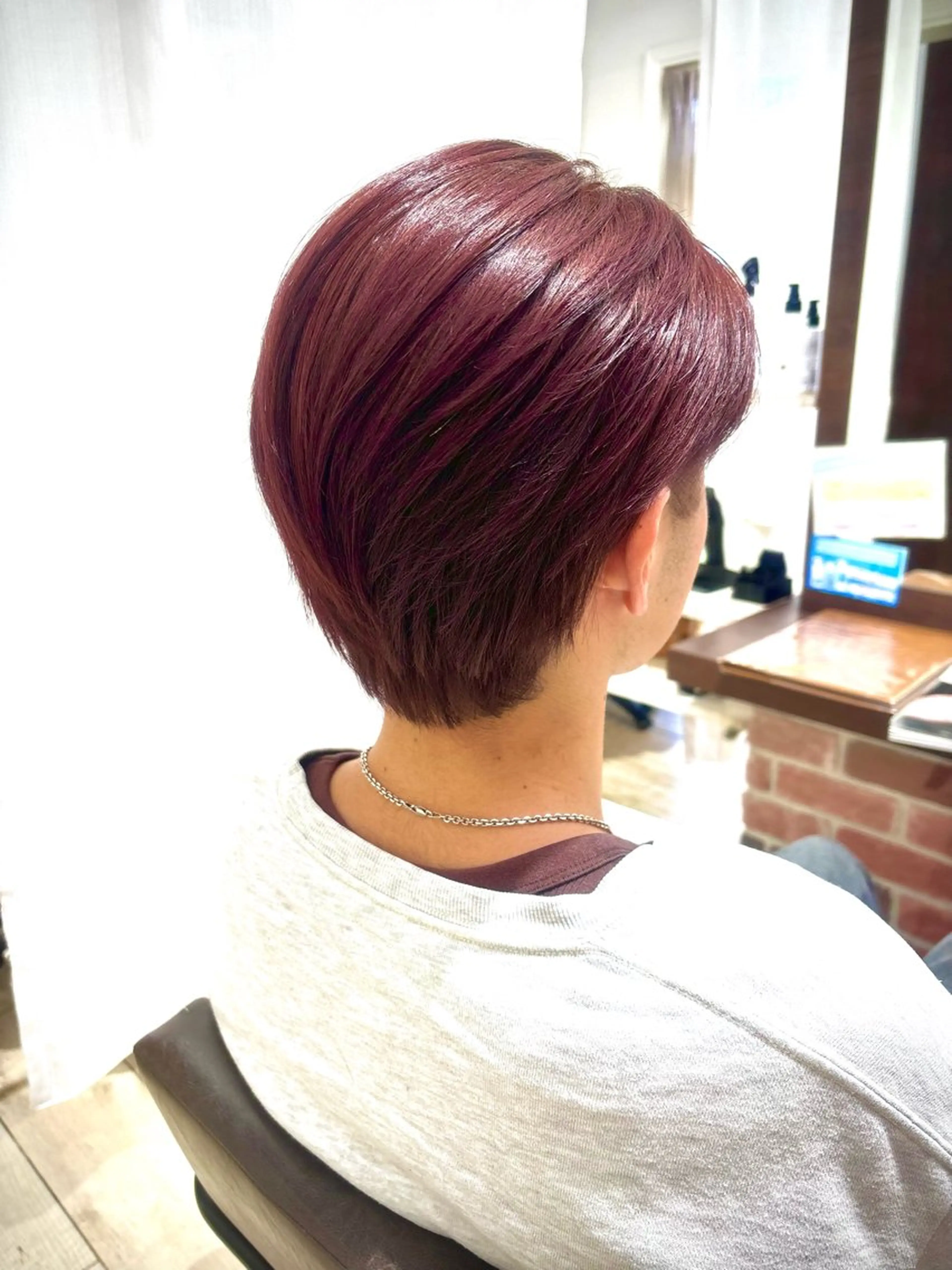 カラー メンズ メンズブリーチ ブリーチ ブラウンカラー レッドカラー もり はなののヘアスタイル