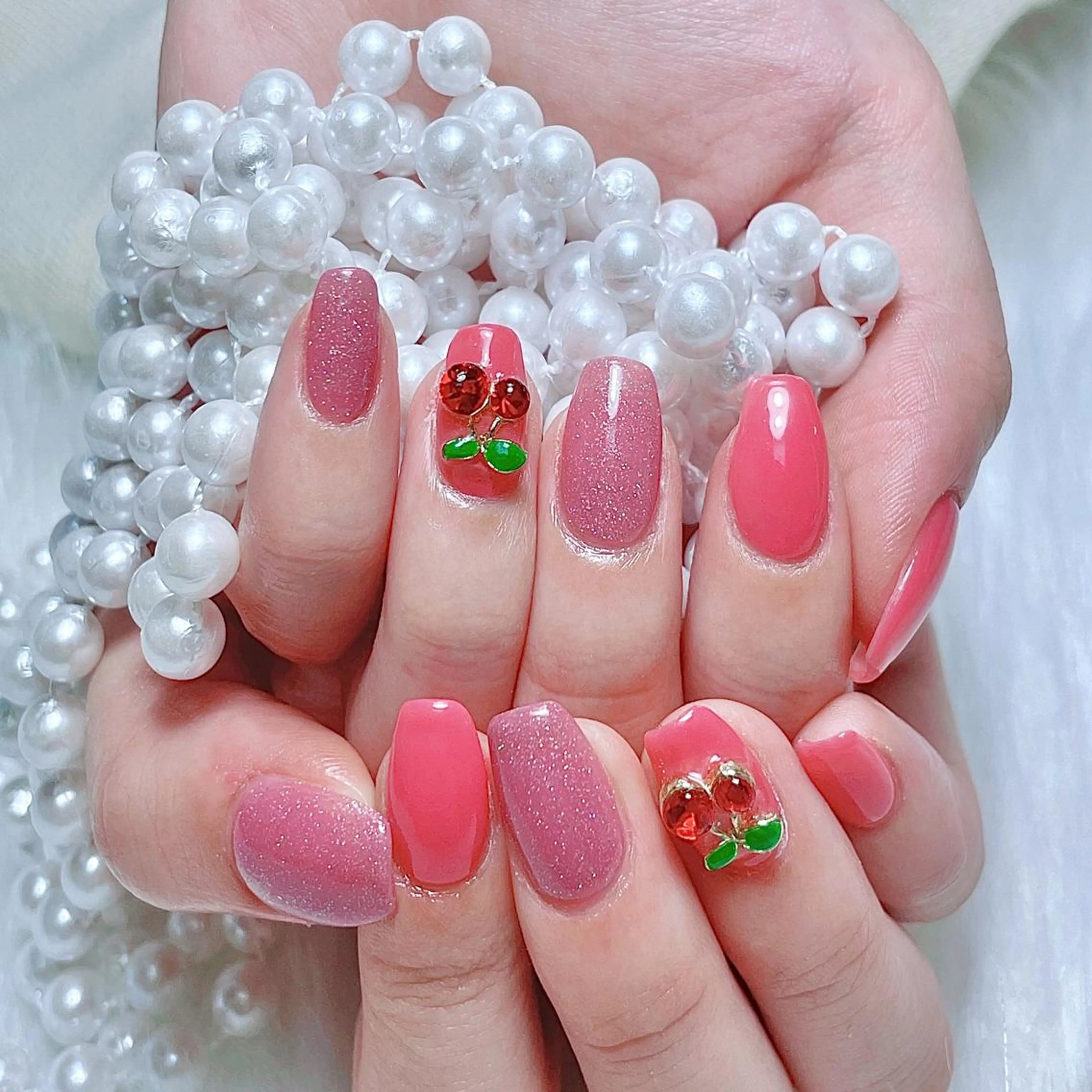 ネイル yui 💜のネイルデザイン