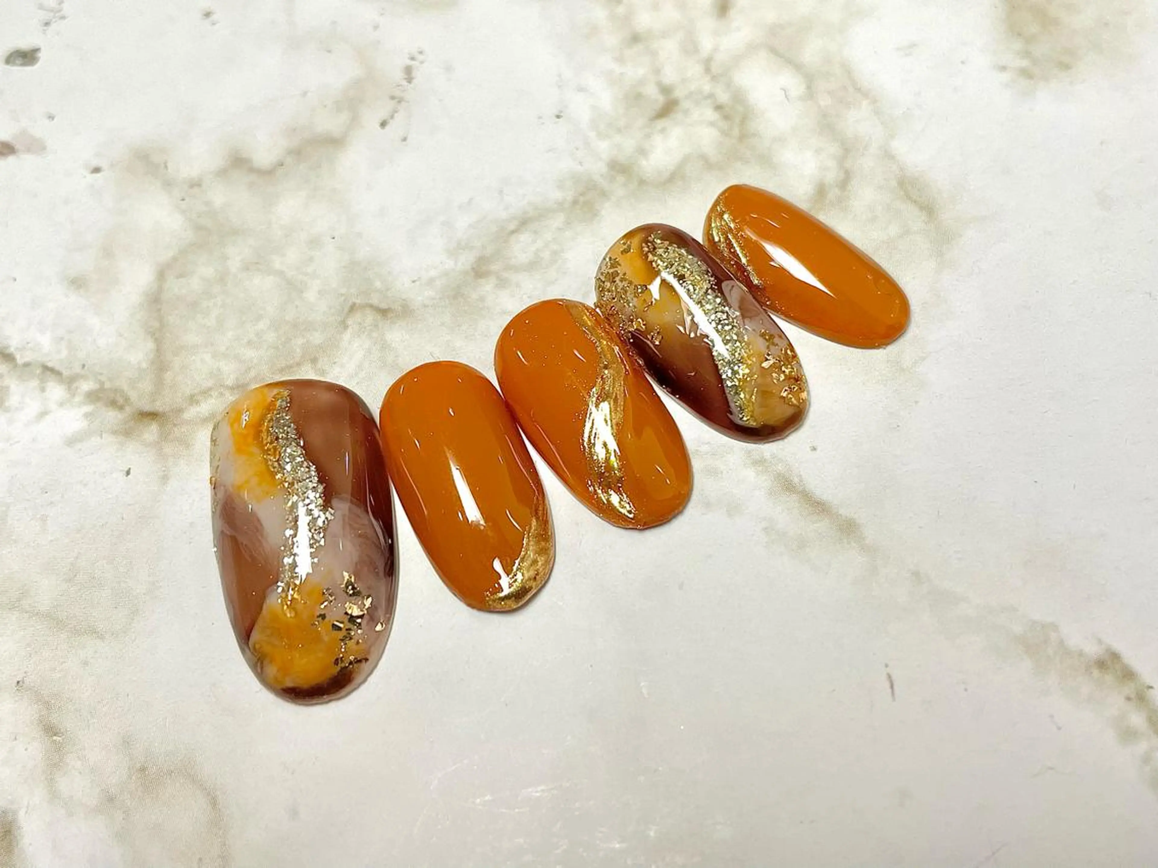 ミディアム 上村 ひかりの眉毛・アイブロウイメージ