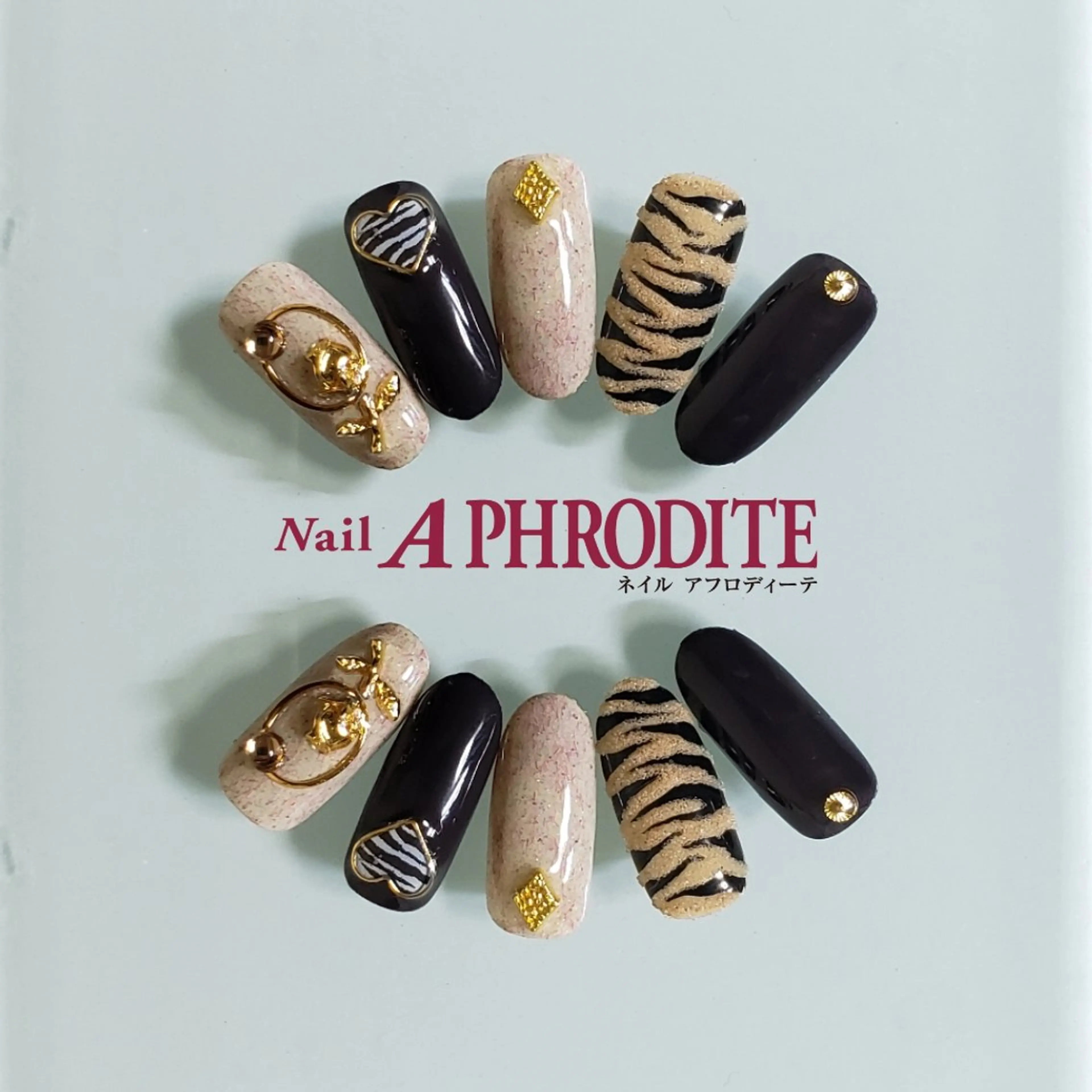ネイル ジェルネイル ニュアンスネイル スカルプネイル ソフトジェル ネイルチップ Nail Aphroditeのネイルデザイン