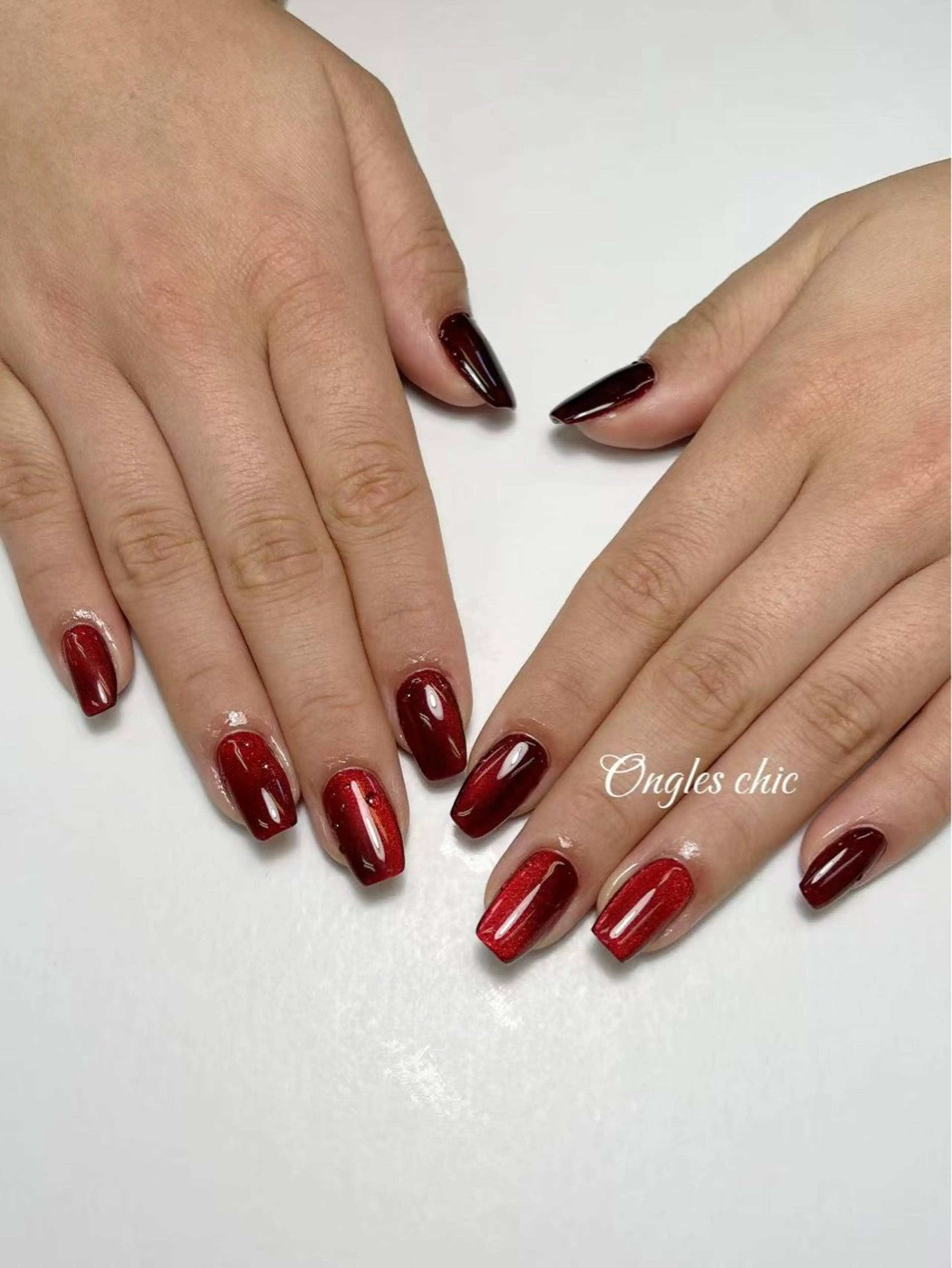 ネイル ハンドネイル ハンドケア ongles chicのネイルデザイン