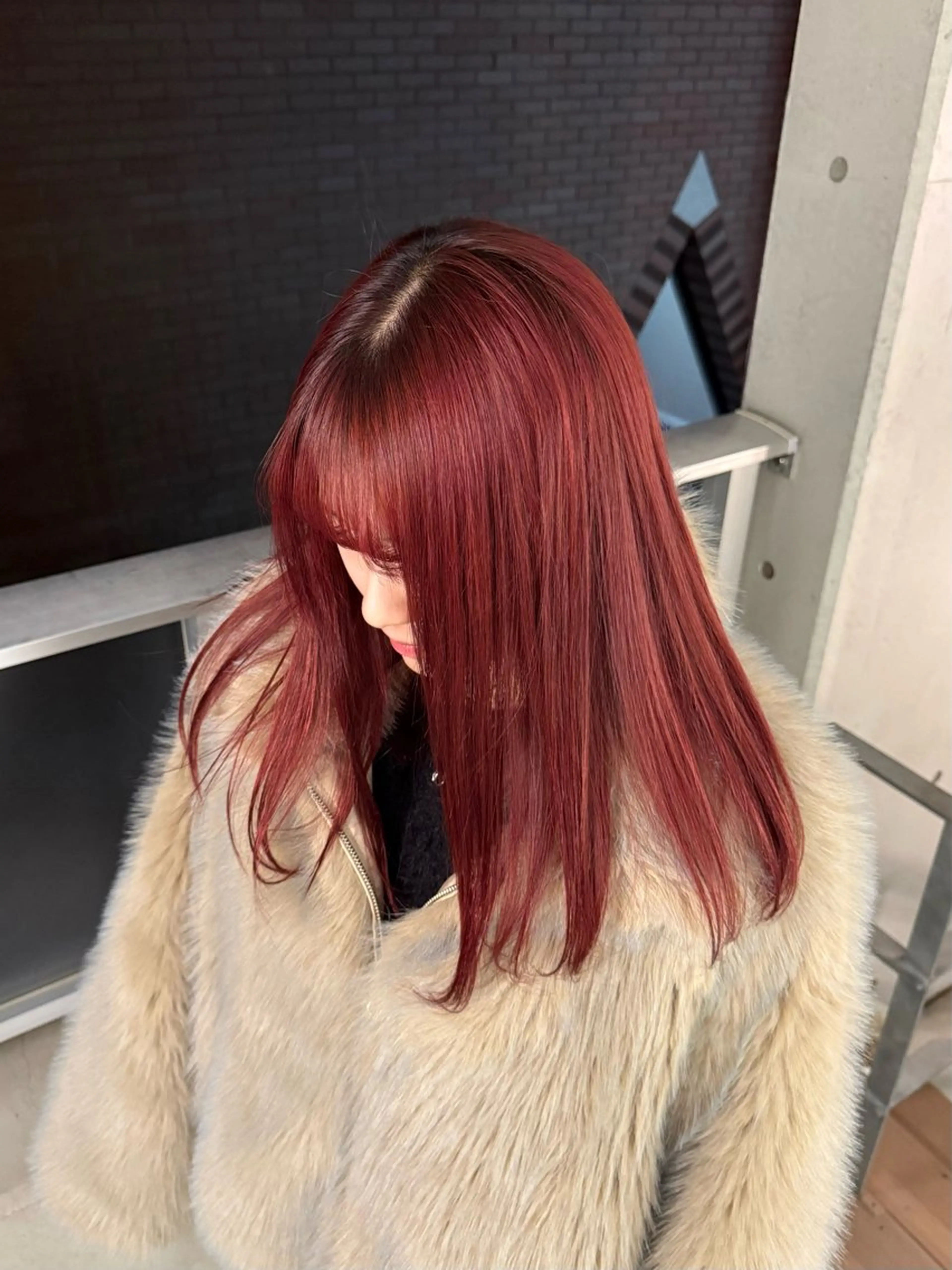 セミロング カラー レッドカラー ボブ/レイヤーカット MARIKOのヘアスタイル