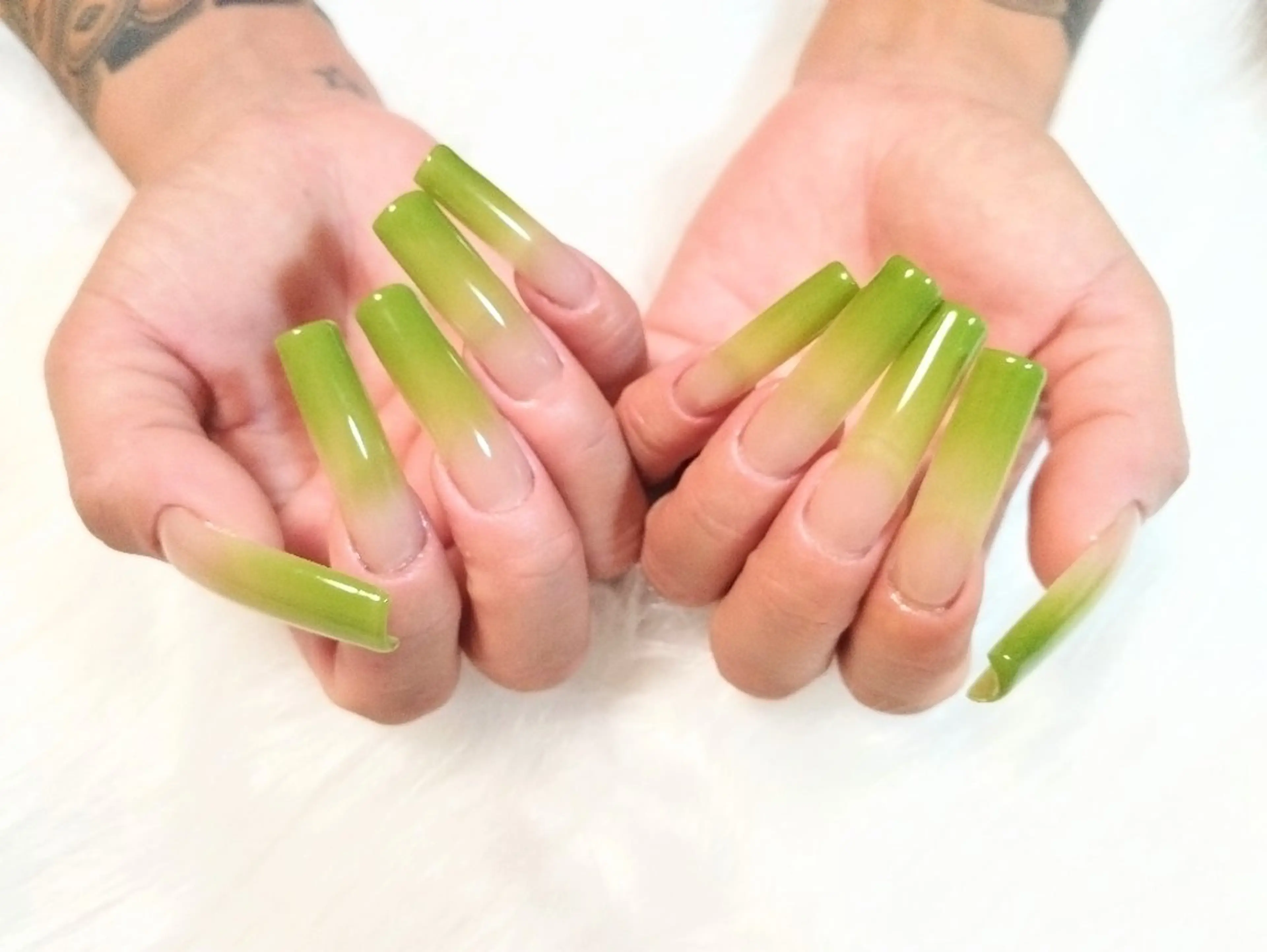 ネイル ハンドネイル ハンドケア ＤI'A ネイルサロンのネイルデザイン