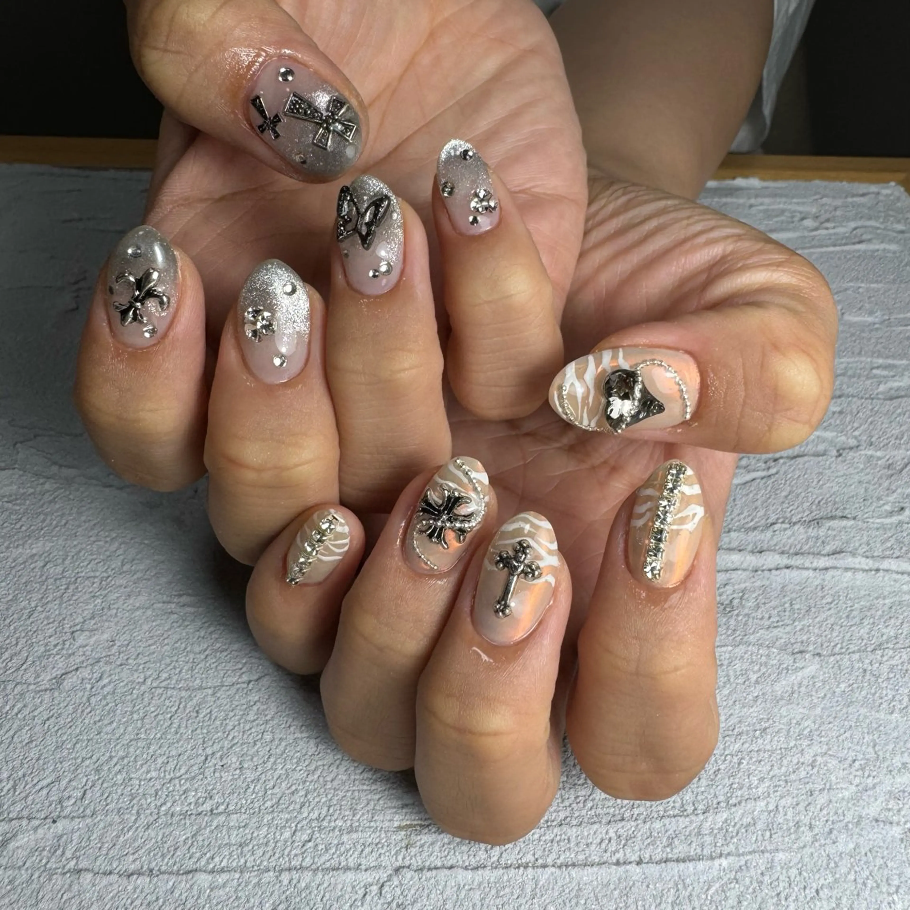 ネイル ハンドネイル ☺︎ NOZOMI☺︎のネイルデザイン