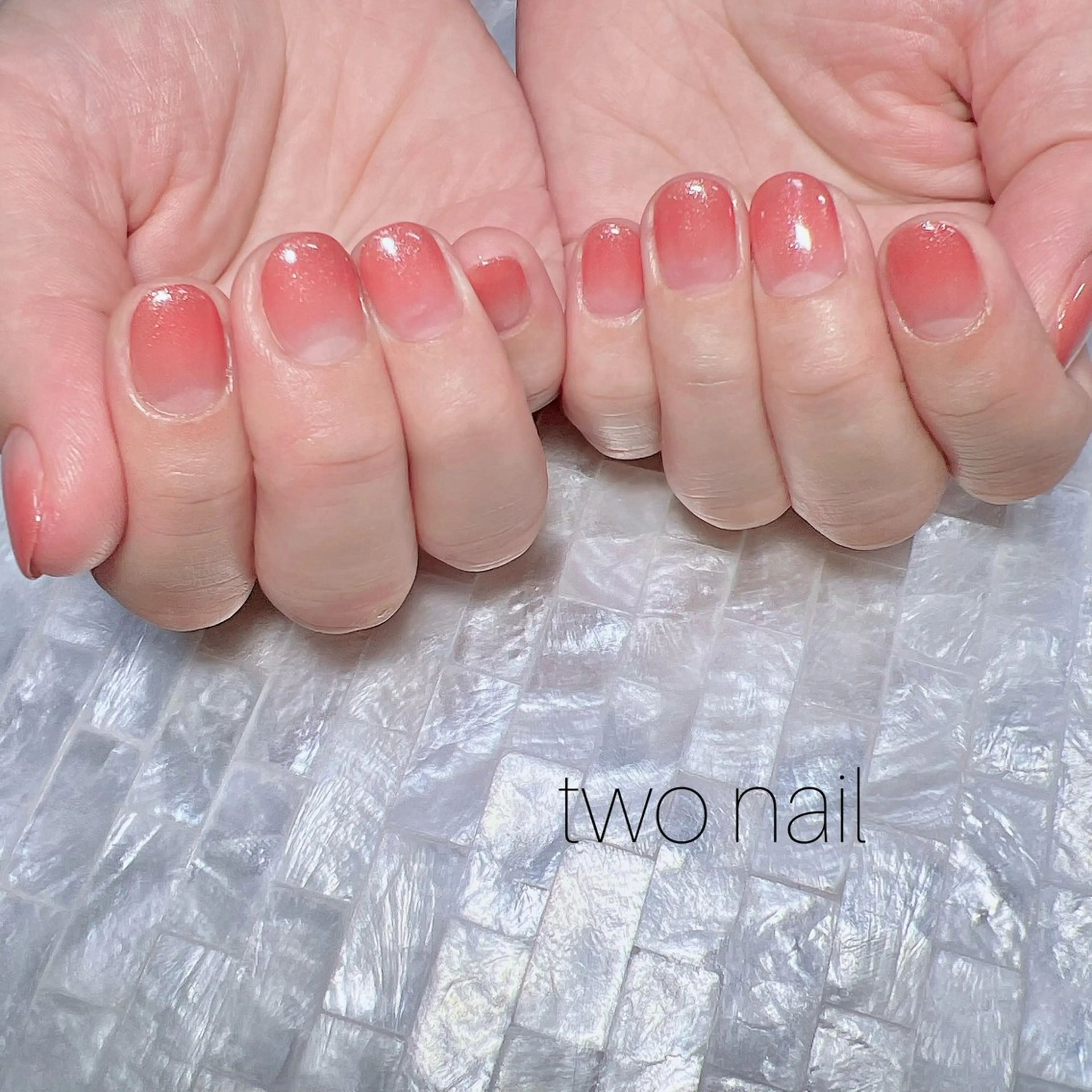 ネイル ネイルチップ ホワイト ハンドネイル two nailのネイルデザイン