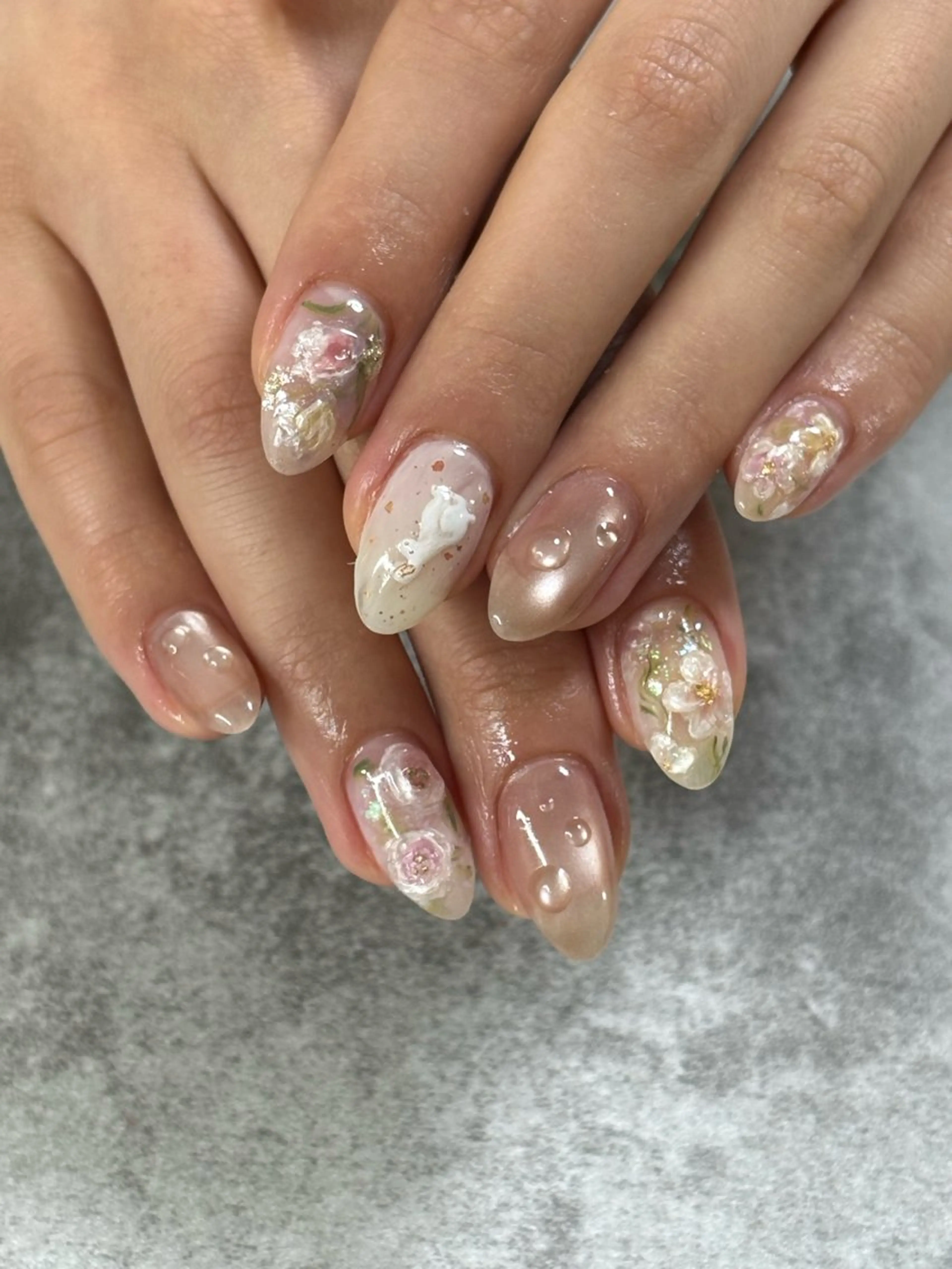 ネイル ハンドネイル FIORITURA Maikoのネイルデザイン