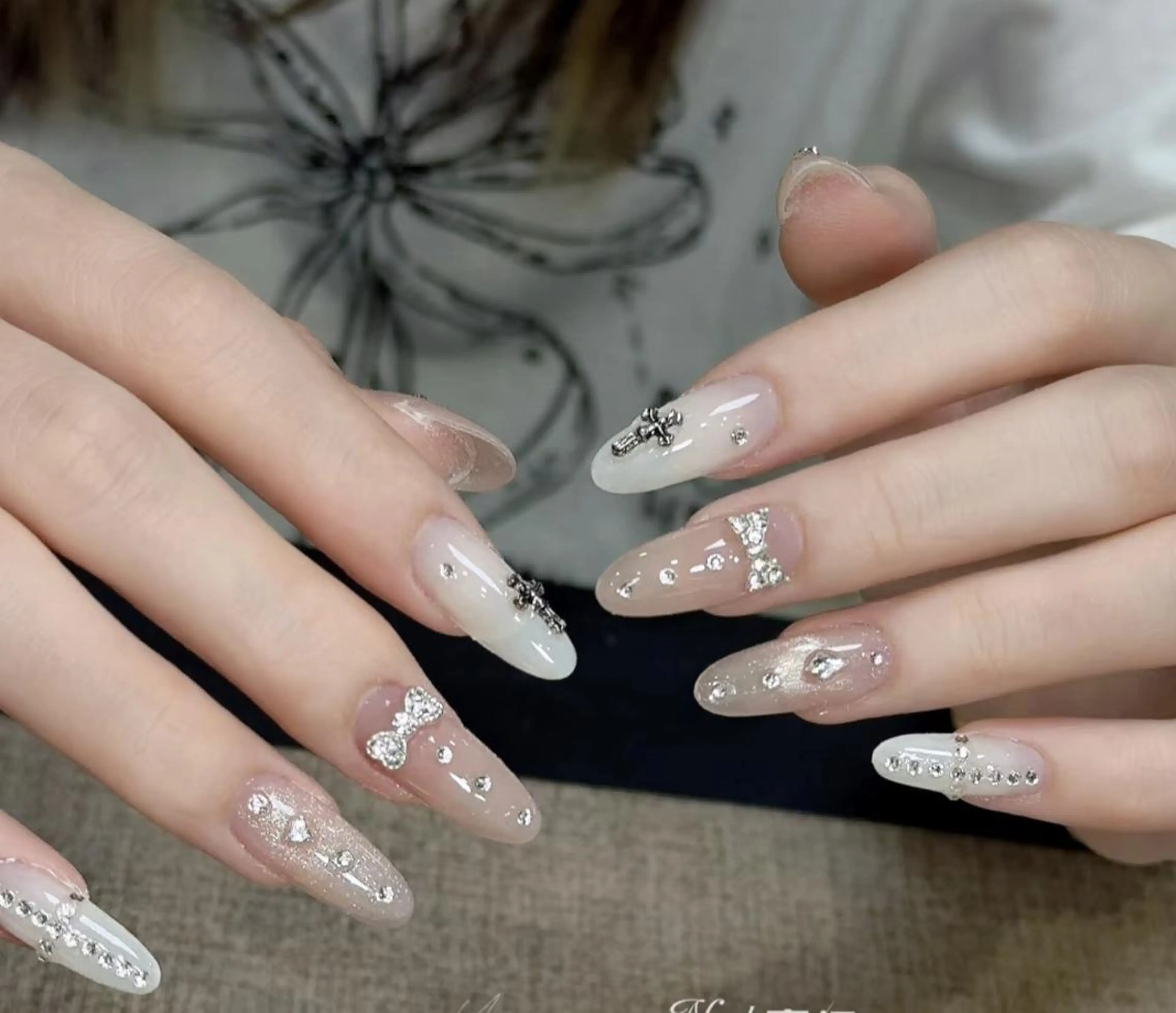 ネイル ハンドネイル 🎀 KiKi_nailのネイルデザイン