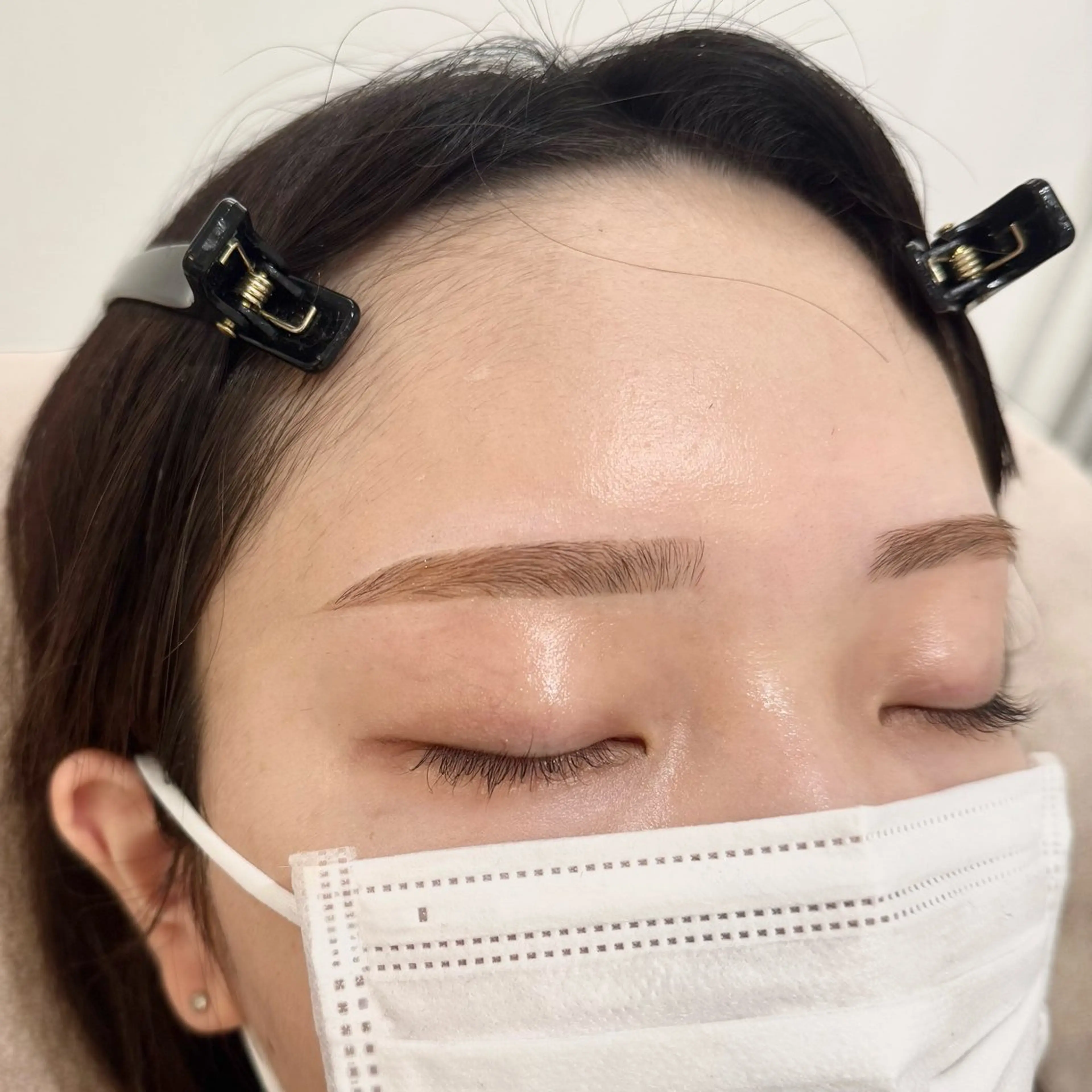 アイブロウ ワックス脱毛 Emiy BeautyLushのマツエク・マツパデザイン