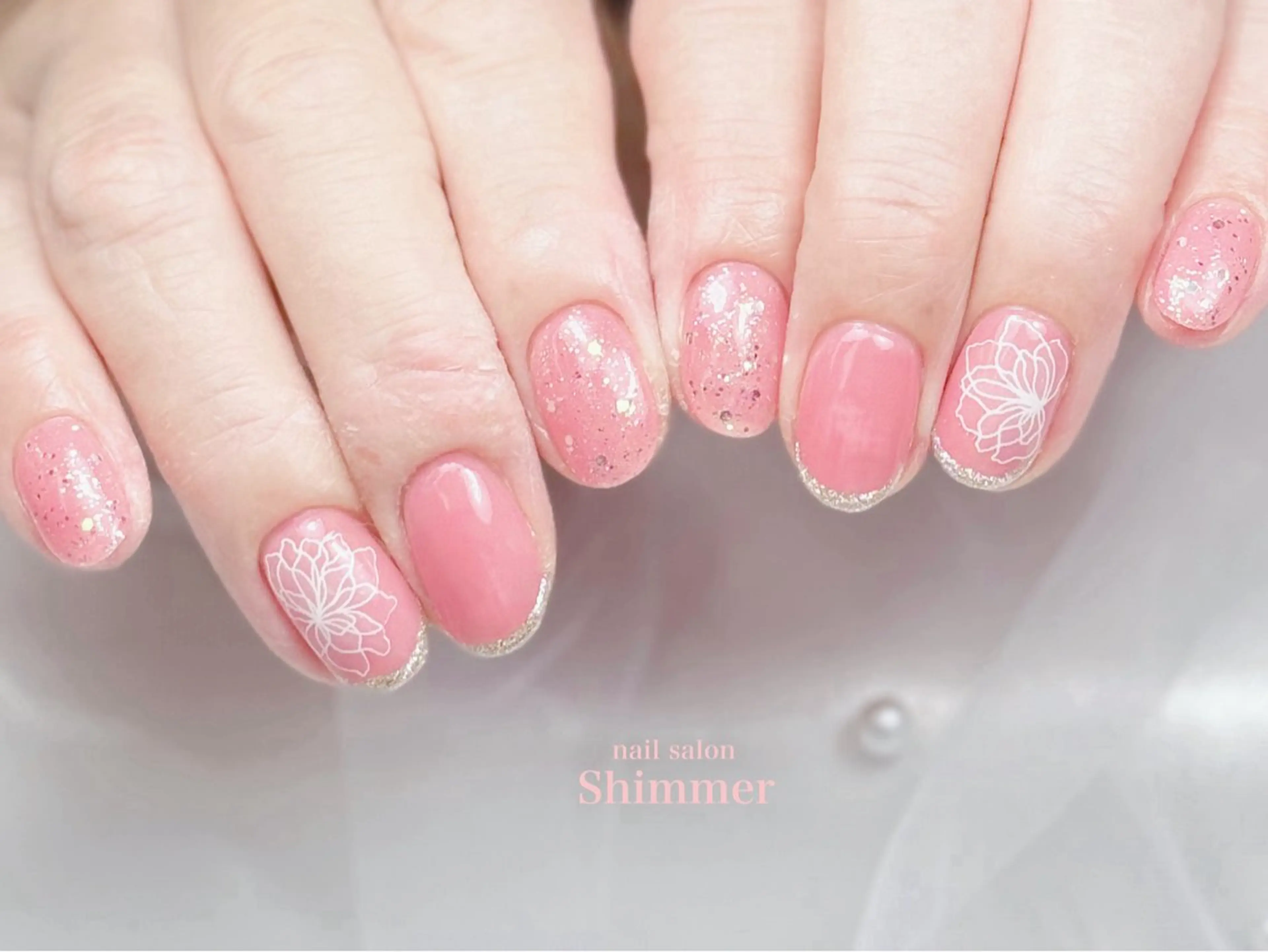 ネイル ハンドネイル Shimmer Risaのネイルデザイン
