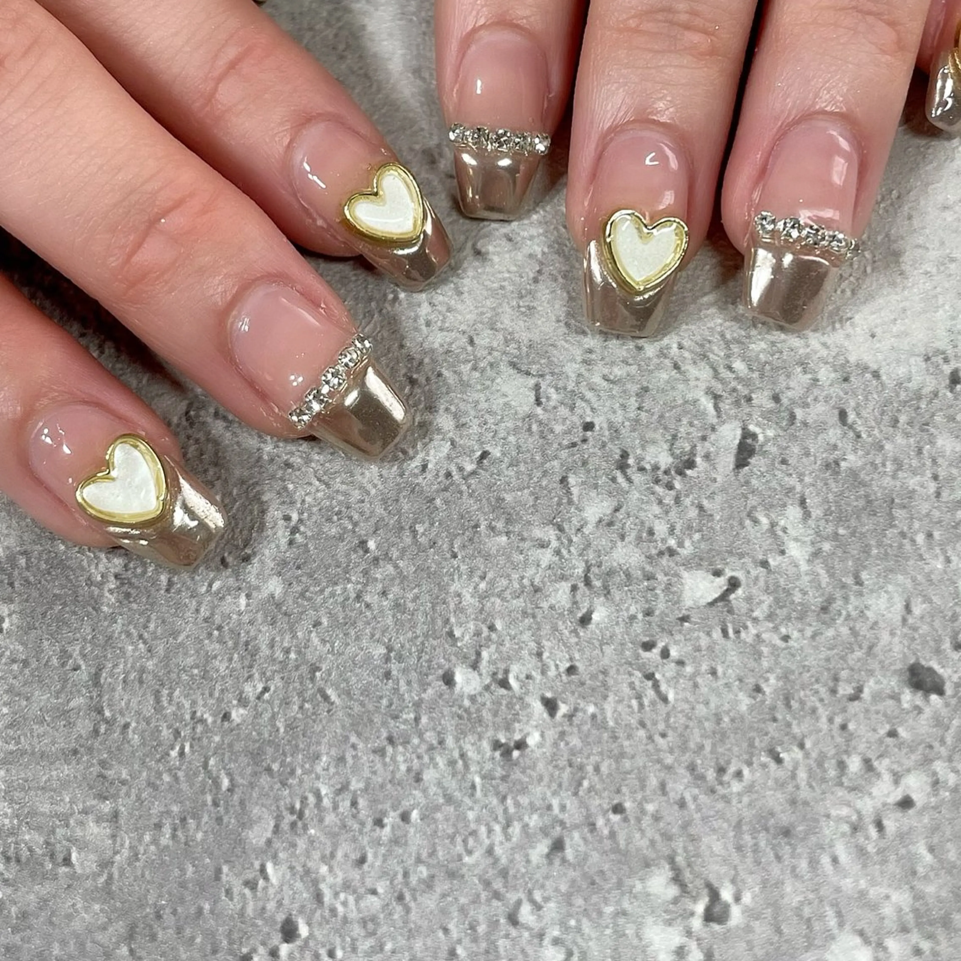 ネイル ジェルネイル ハート 持ち込み 東 千夏のネイルデザイン