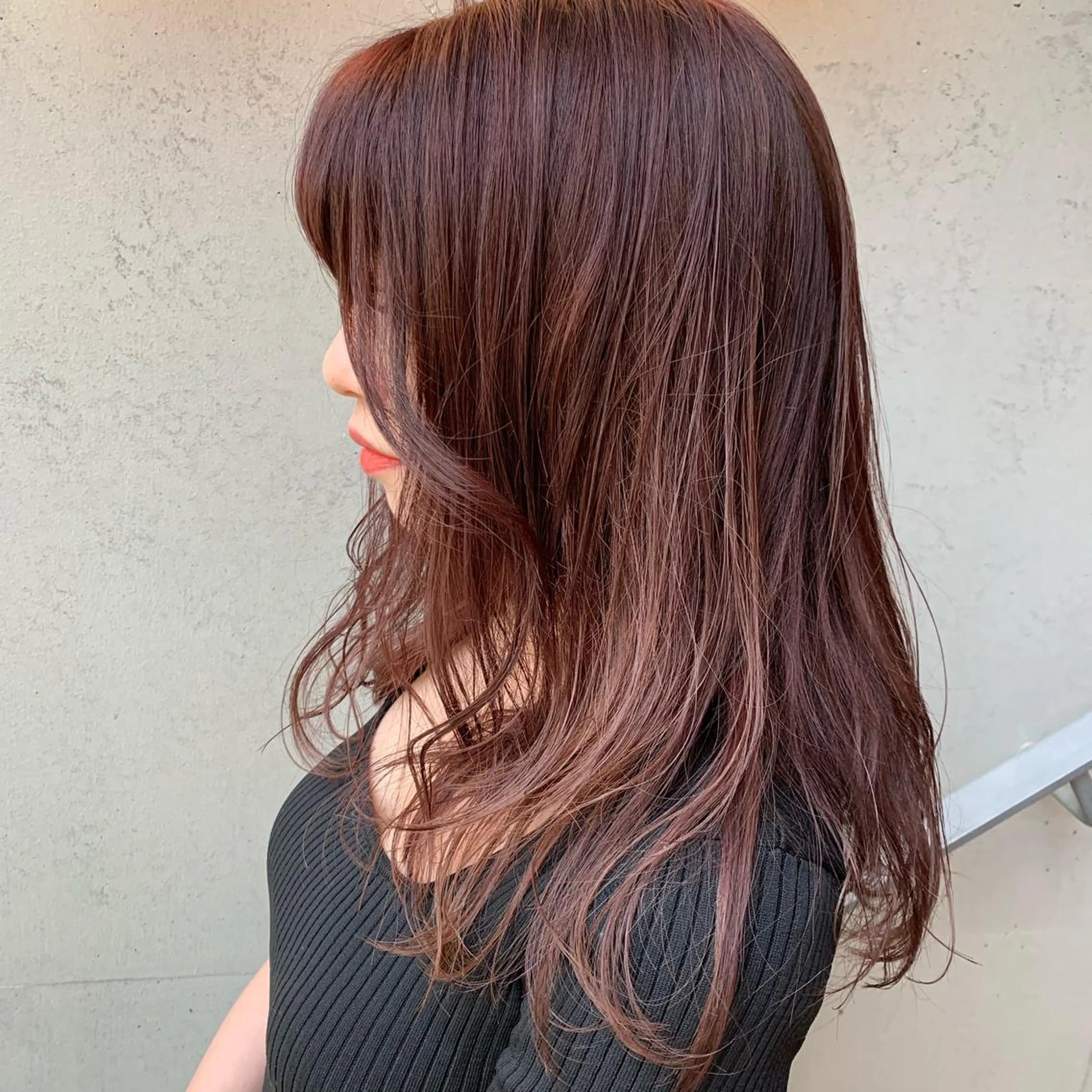 ロング 庄司 美佑樹のヘアスタイル