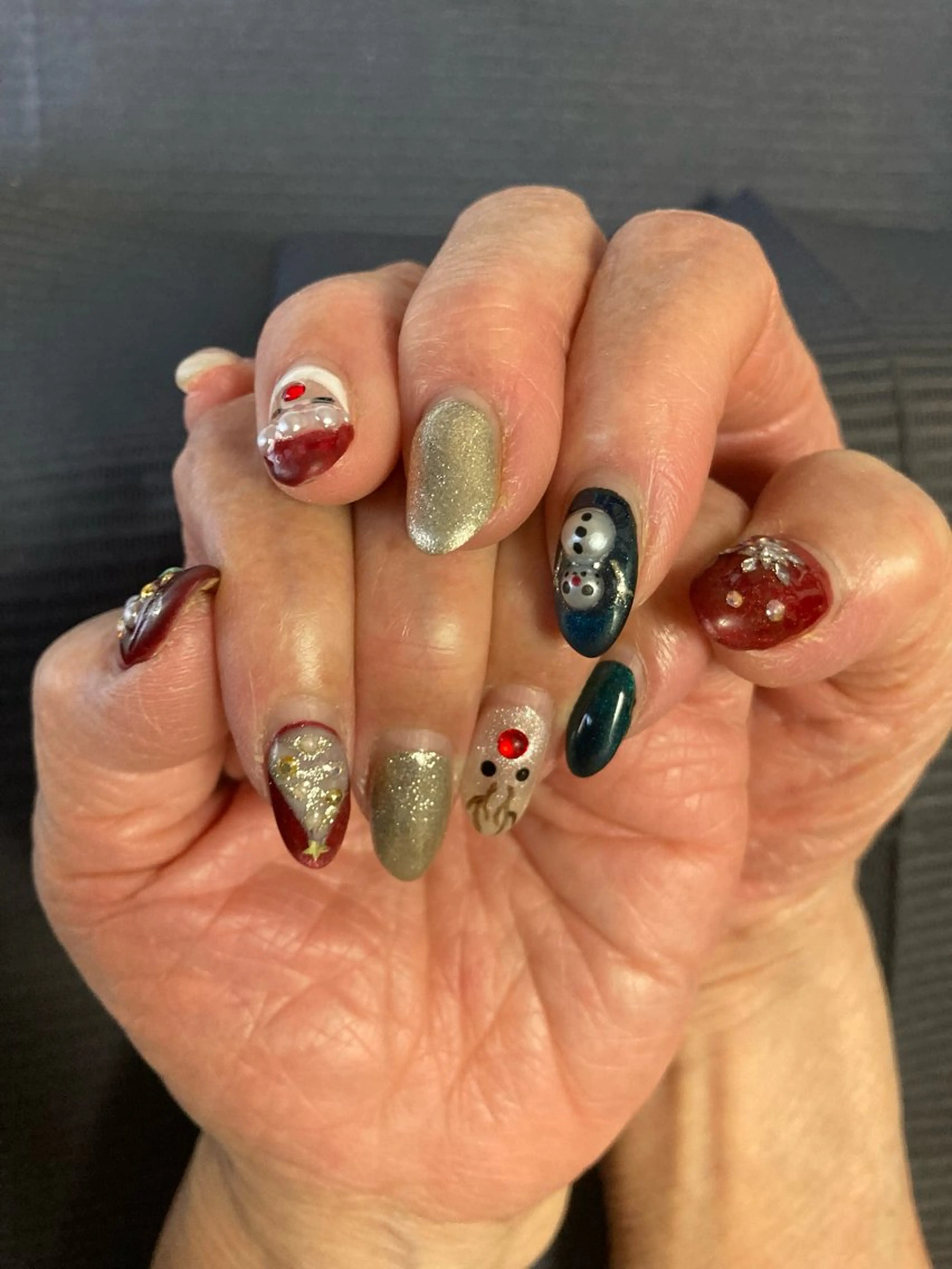 ミディアム 久保 麗美のネイルデザイン