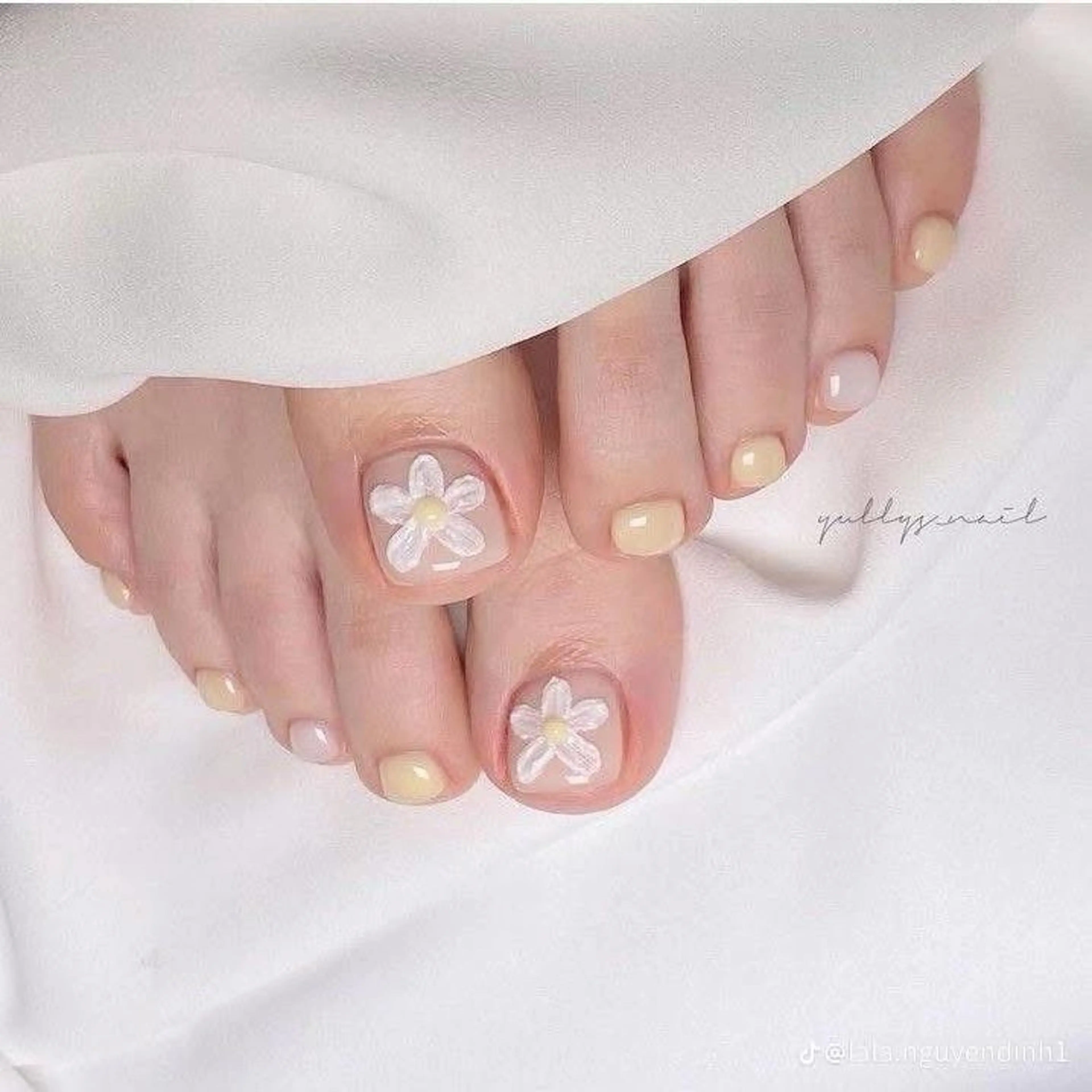 ネイル フットネイル Van Nail Salonのネイルデザイン