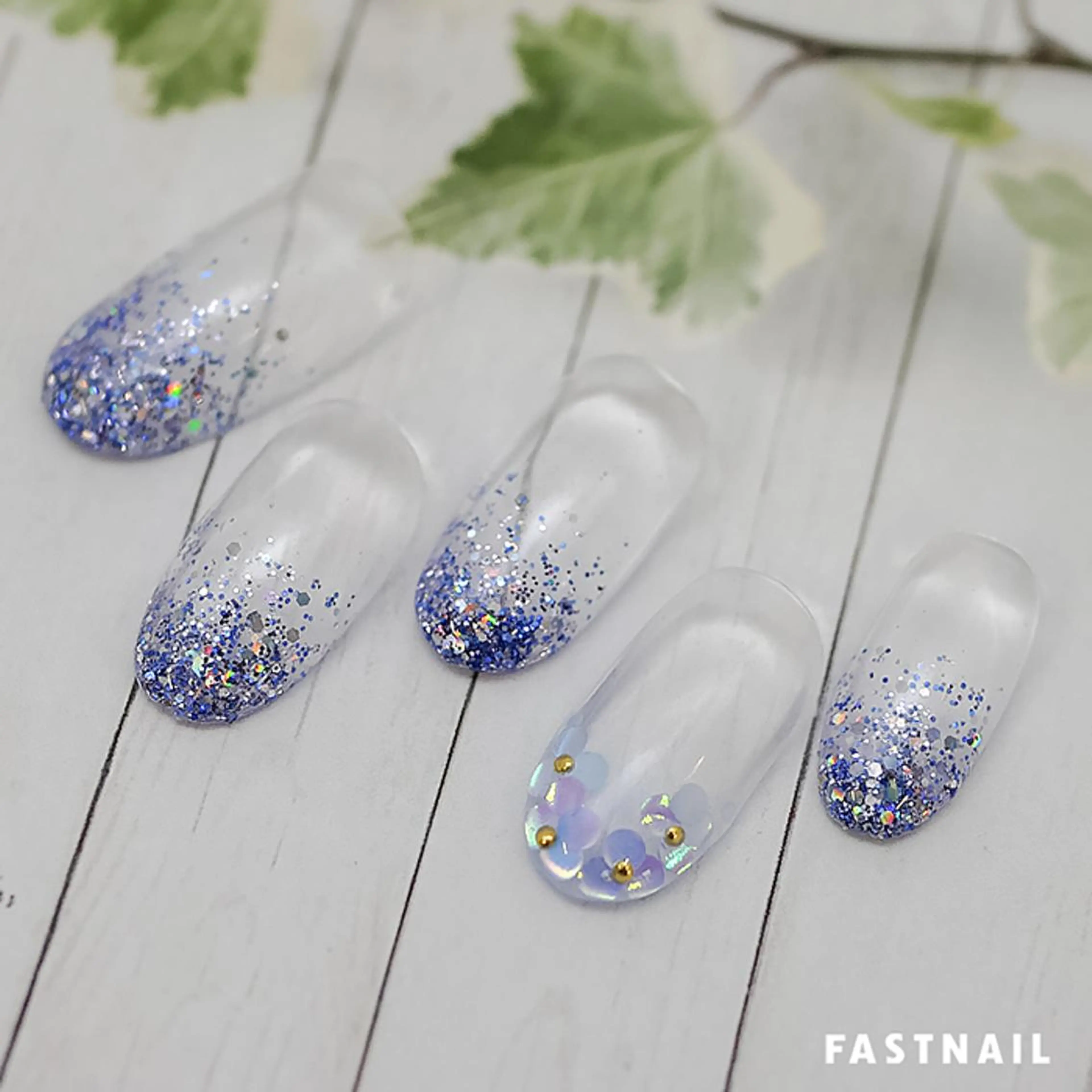 ネイル オーロラネイル フットネイル フレンチネイル ジェルネイル ワンカラーネイル ファストネイル　ロコ 志免のネイルデザイン