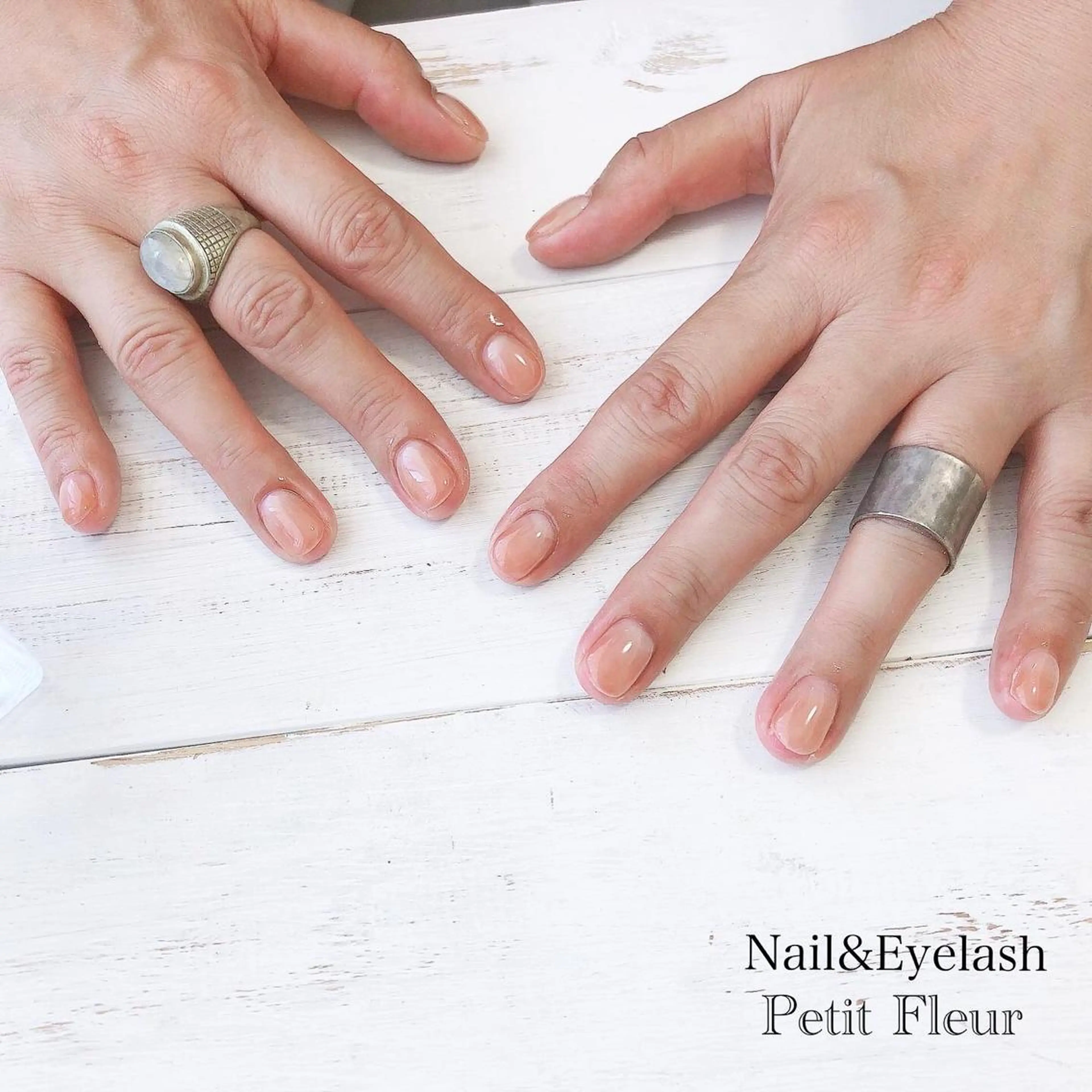 ネイル 青柳 亜梨奈のマツエク・マツパデザイン