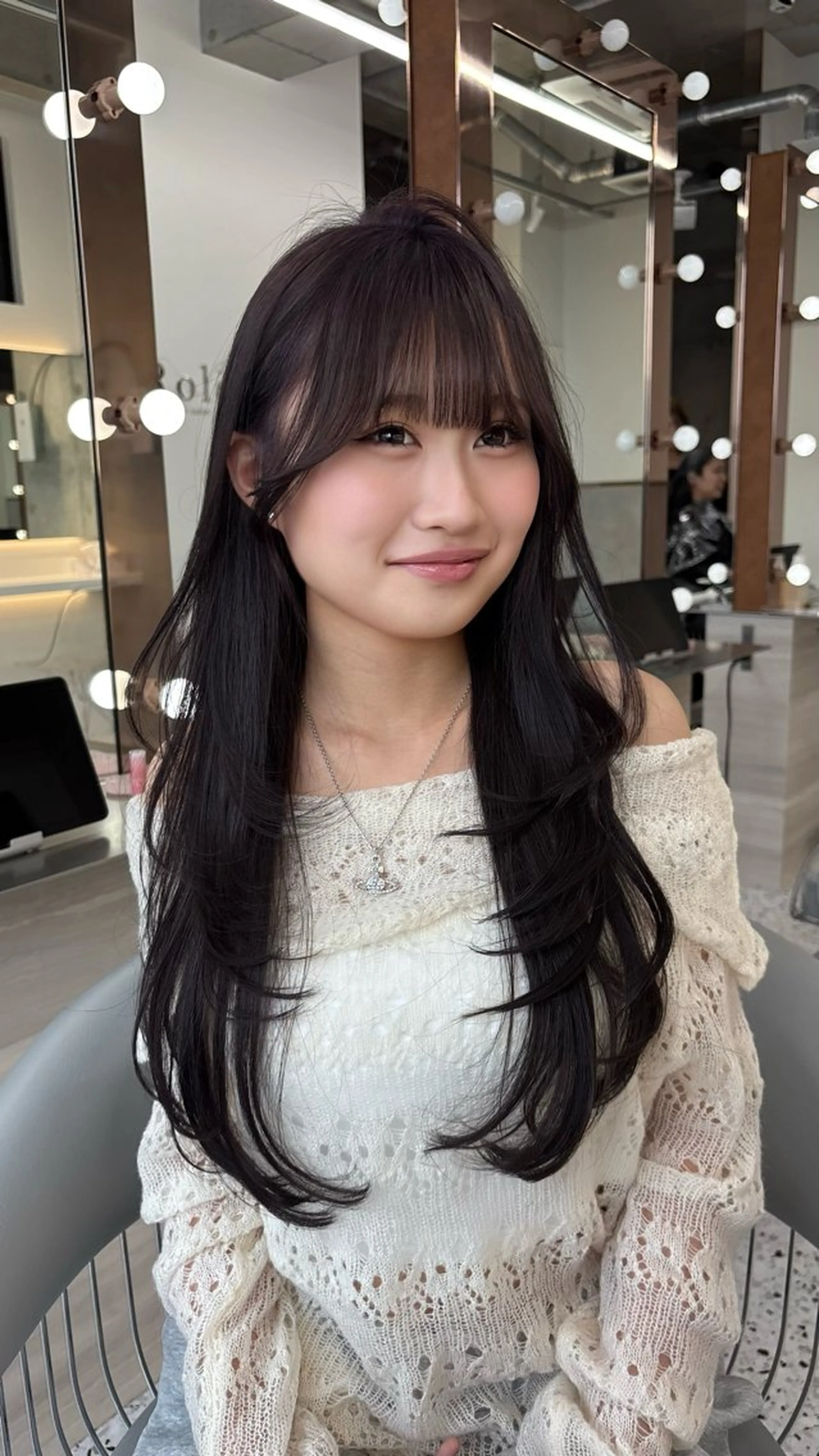 ロング レイヤーカット カット トリートメント 🍒ブリーチなしカラ ー／Sakura🍒のヘアスタイル