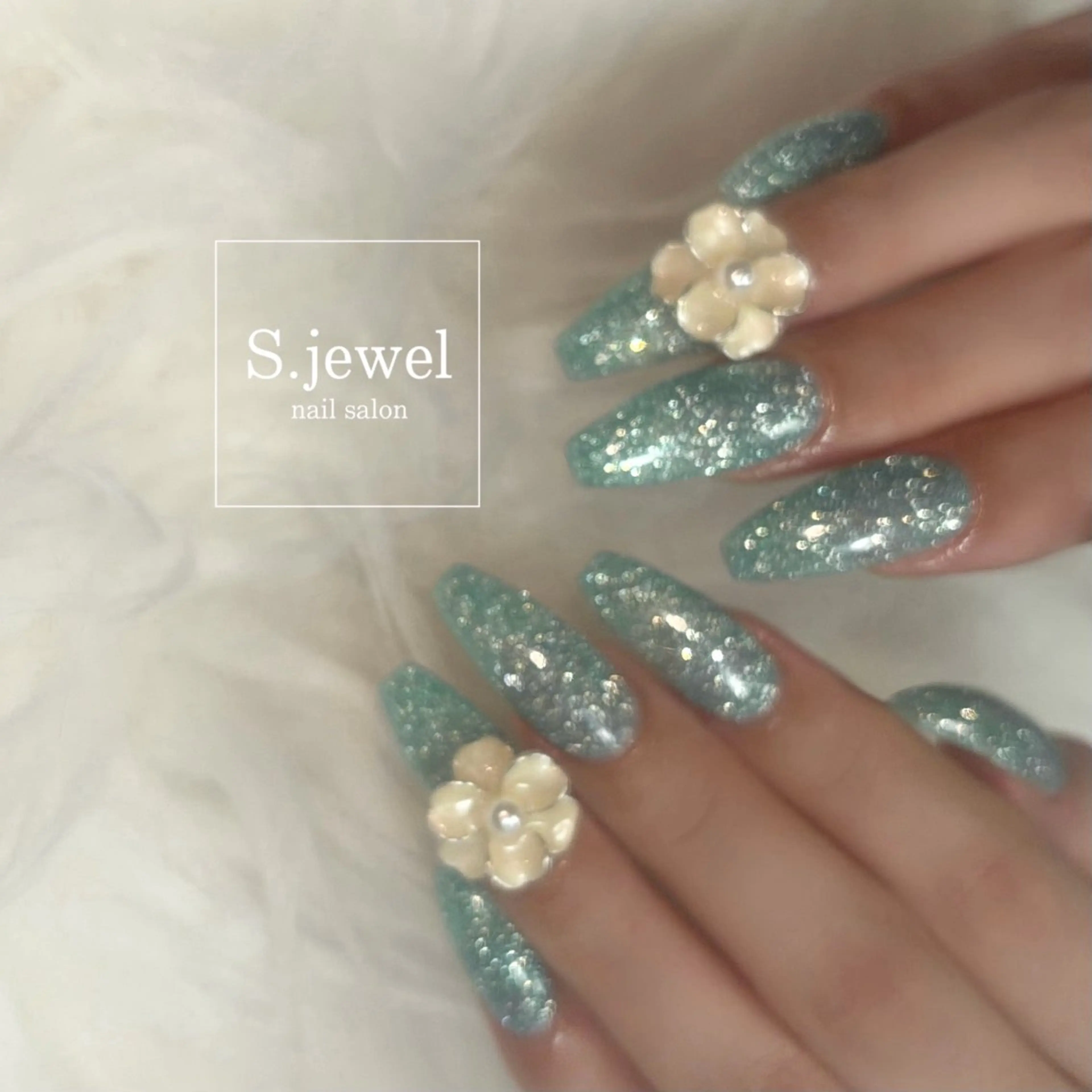 ネイル S♡JEWEL所属・S. JEWELのネイルデザイン
