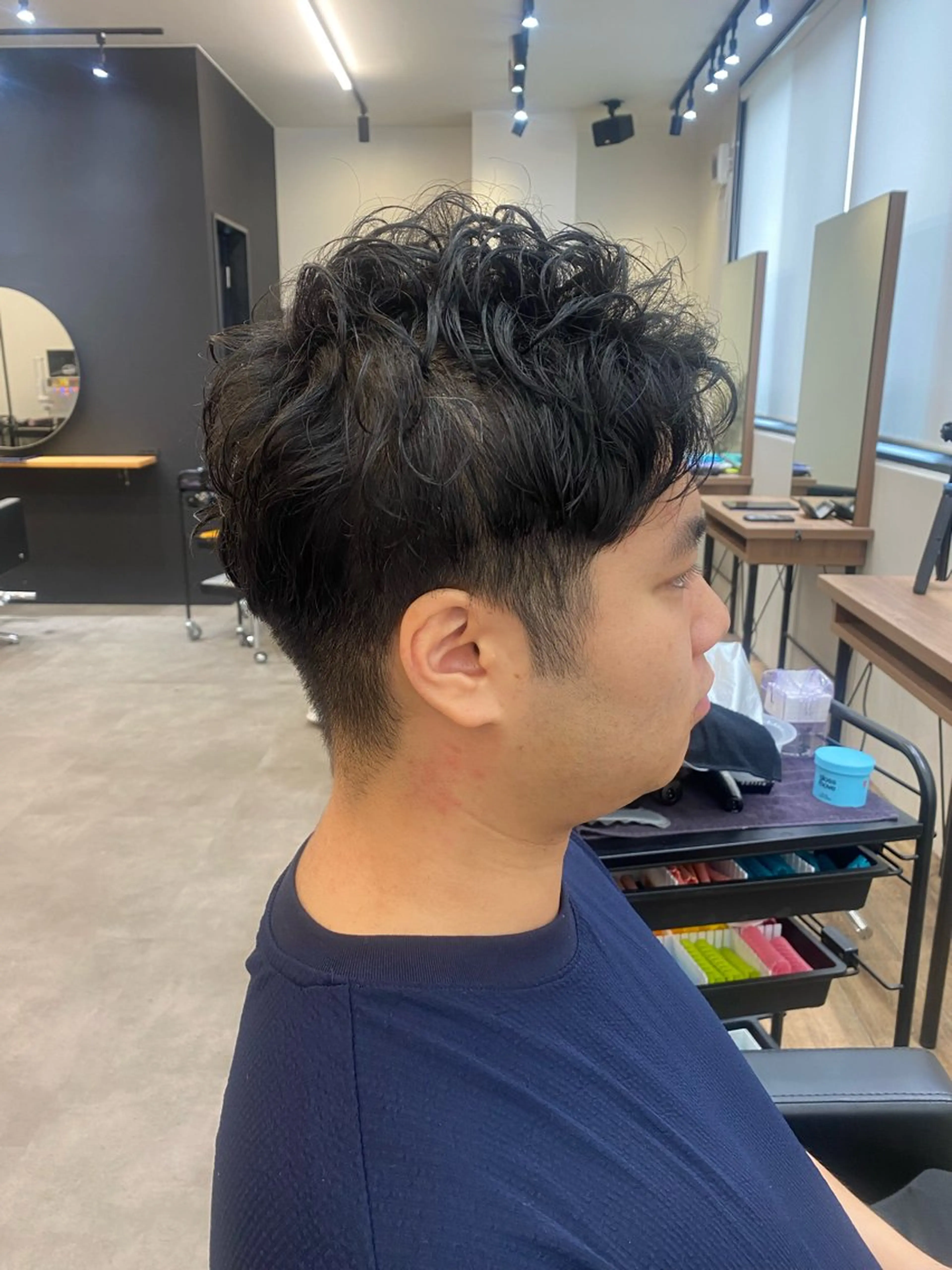 ショート メンズ アップバング くせ毛 ショートヘア well高崎上大類町 /湯浅泳作のヘアスタイル